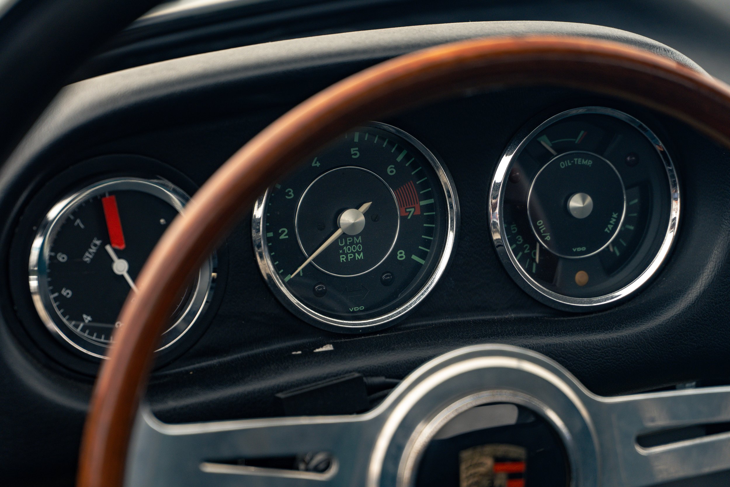 1964 Porsche 904 Carrera GTS_Advertising Photos #083-54.jpg