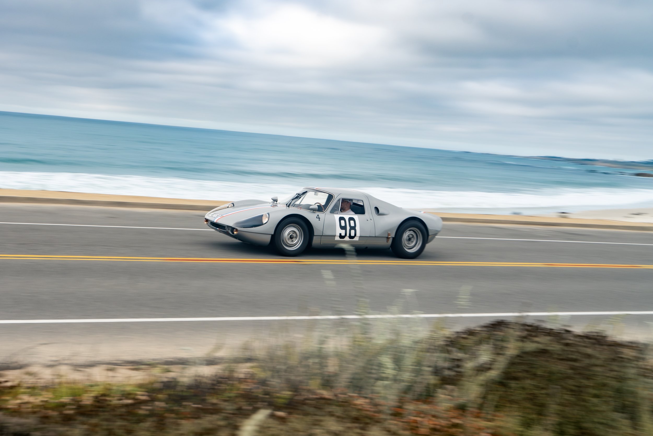 1964 Porsche 904 Carrera GTS_Advertising Photos #083-28.jpg