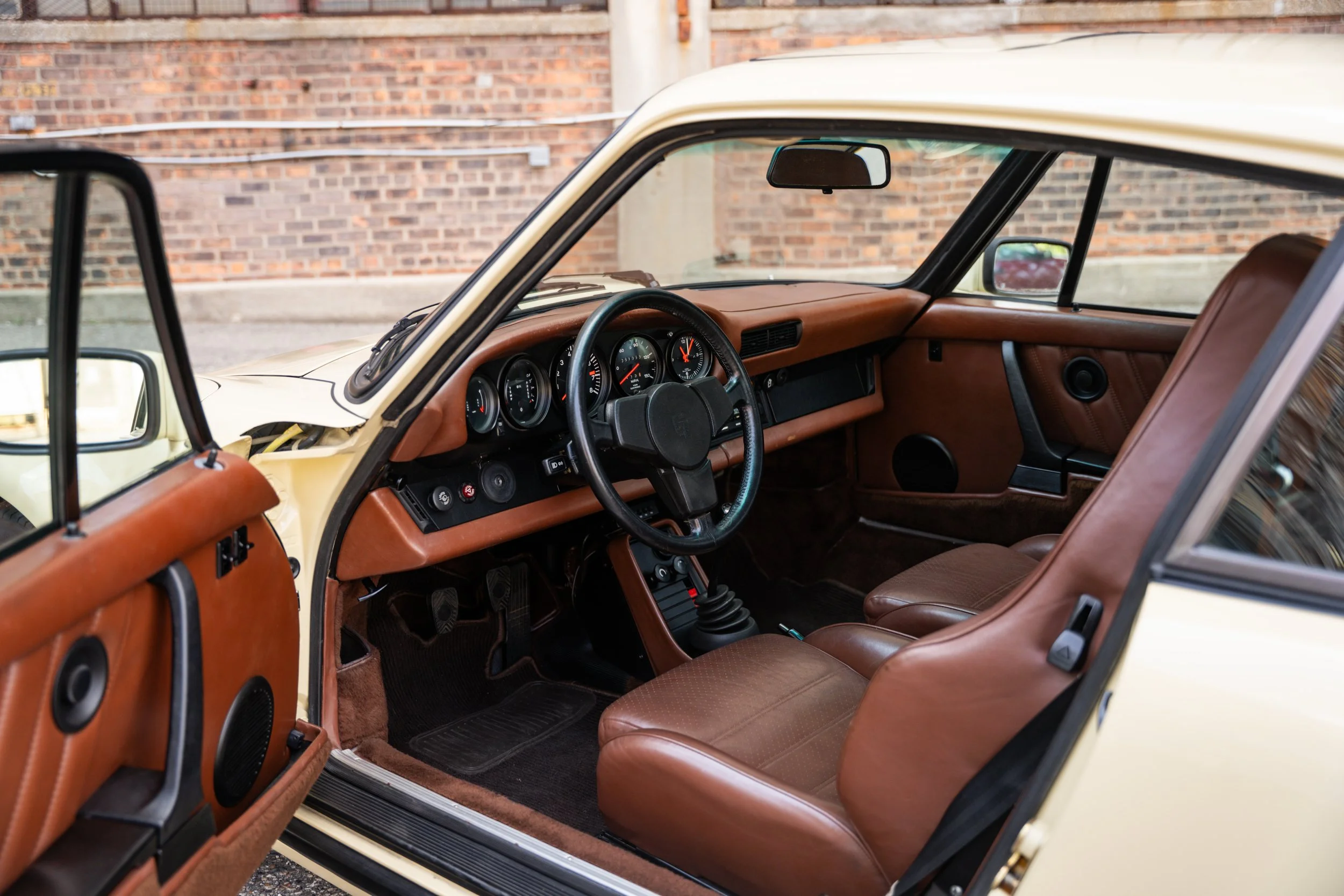 1977 Porsche 911 Turbo Carrera #0677 Advertising Photos-36.jpg