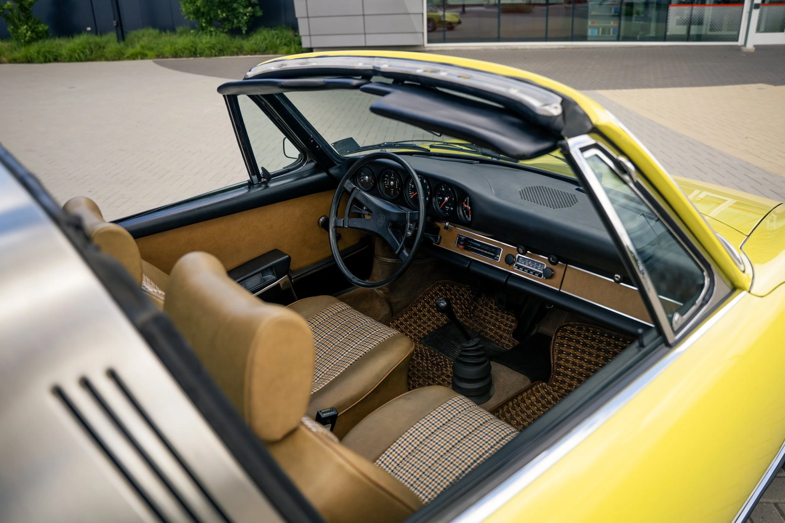 1973 Porsche 911 E Targa_Advertising #0263-36.jpg