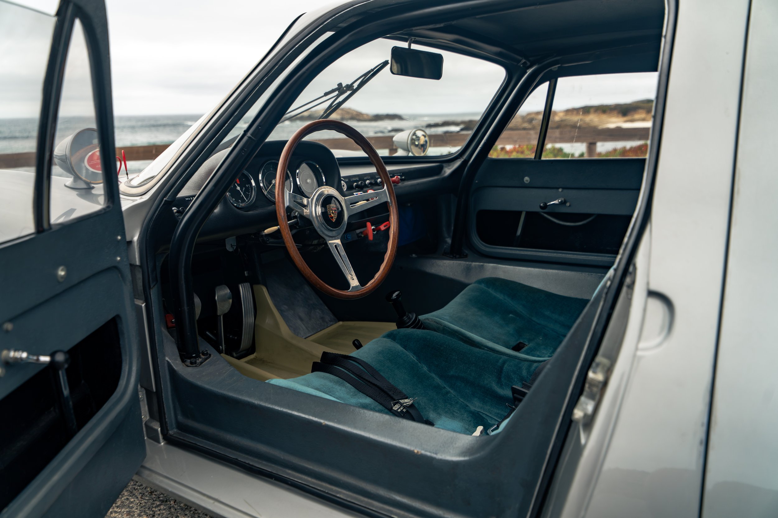 1964 Porsche 904 Carrera GTS_Advertising Photos #083-47.jpg