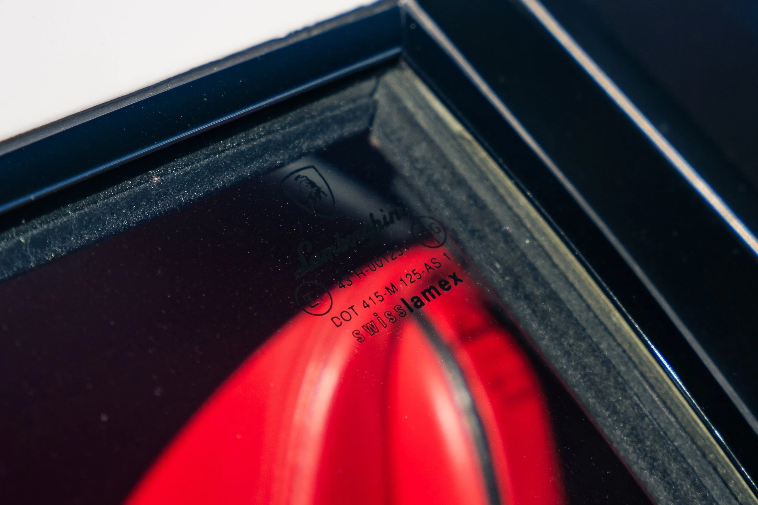 1991 Lamborghini Diable #2221 Advertising Photos-54.jpg