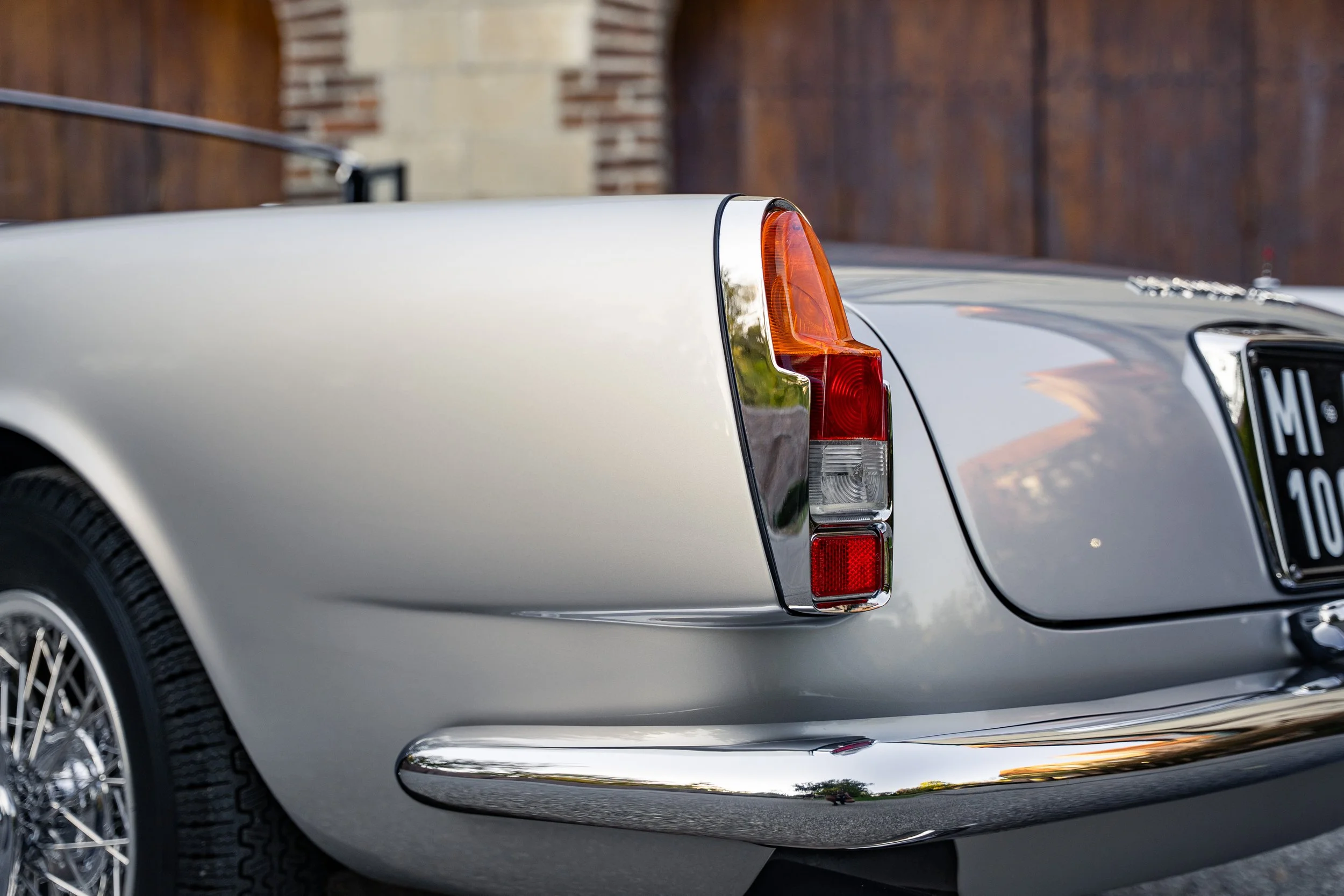 1964 Alfa Romeo 2600 Touring Spider #2676 Advertising Photos-20.jpg