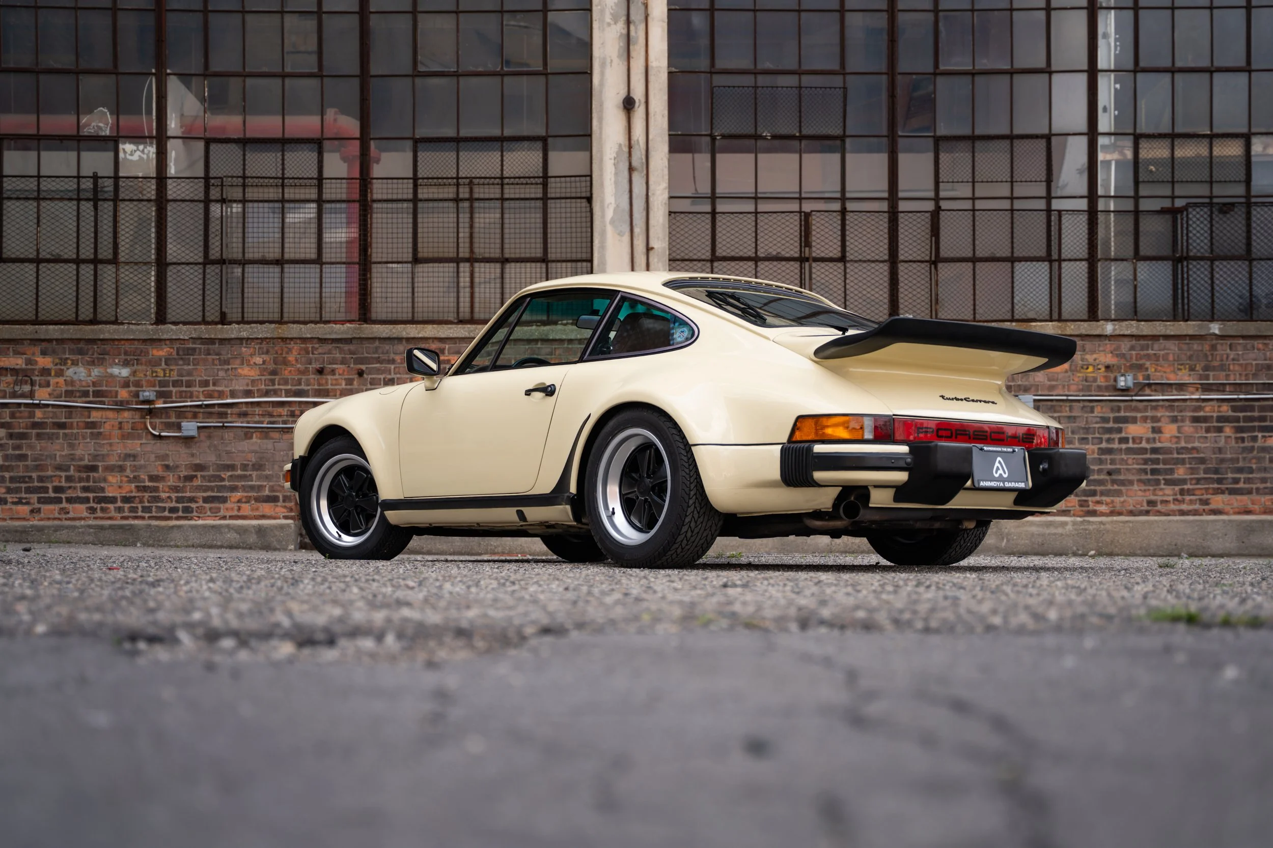 1977 Porsche 911 Turbo Carrera #0677 Advertising Photos-27.jpg