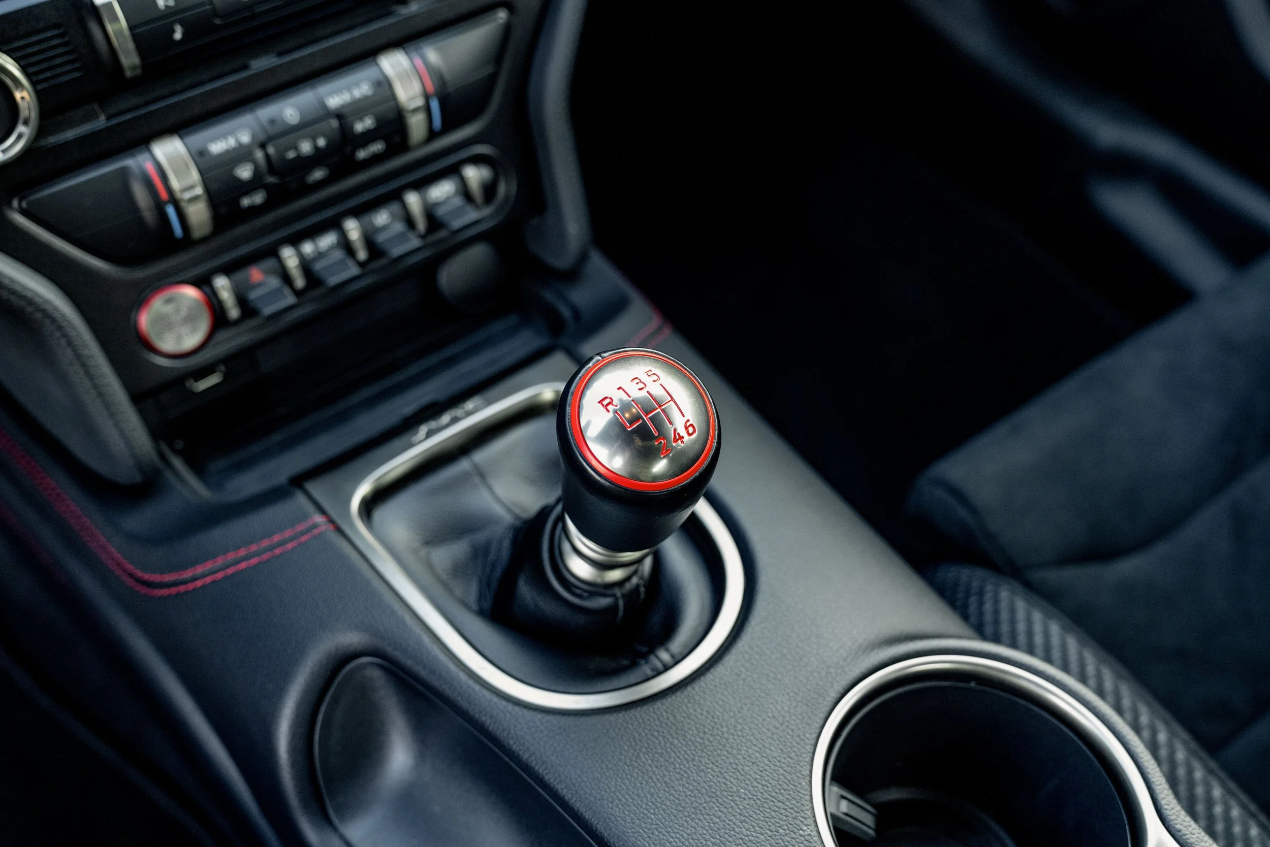 2020 Ford Shelby Mustang GT350 R Heritage Edition_Advertising #2174-70.jpg