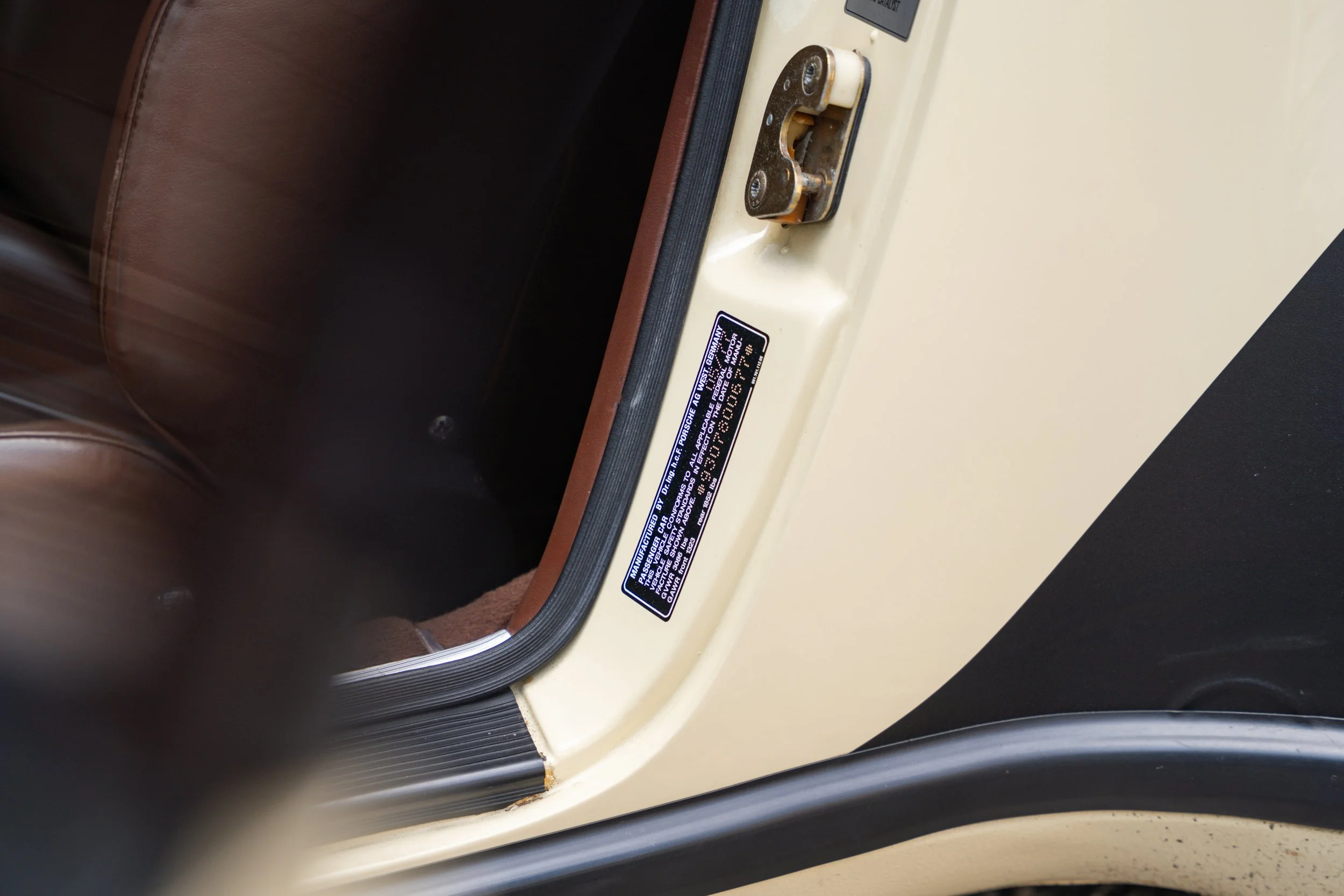 1977 Porsche 911 Turbo Carrera #0677 Advertising Photos-43.jpg
