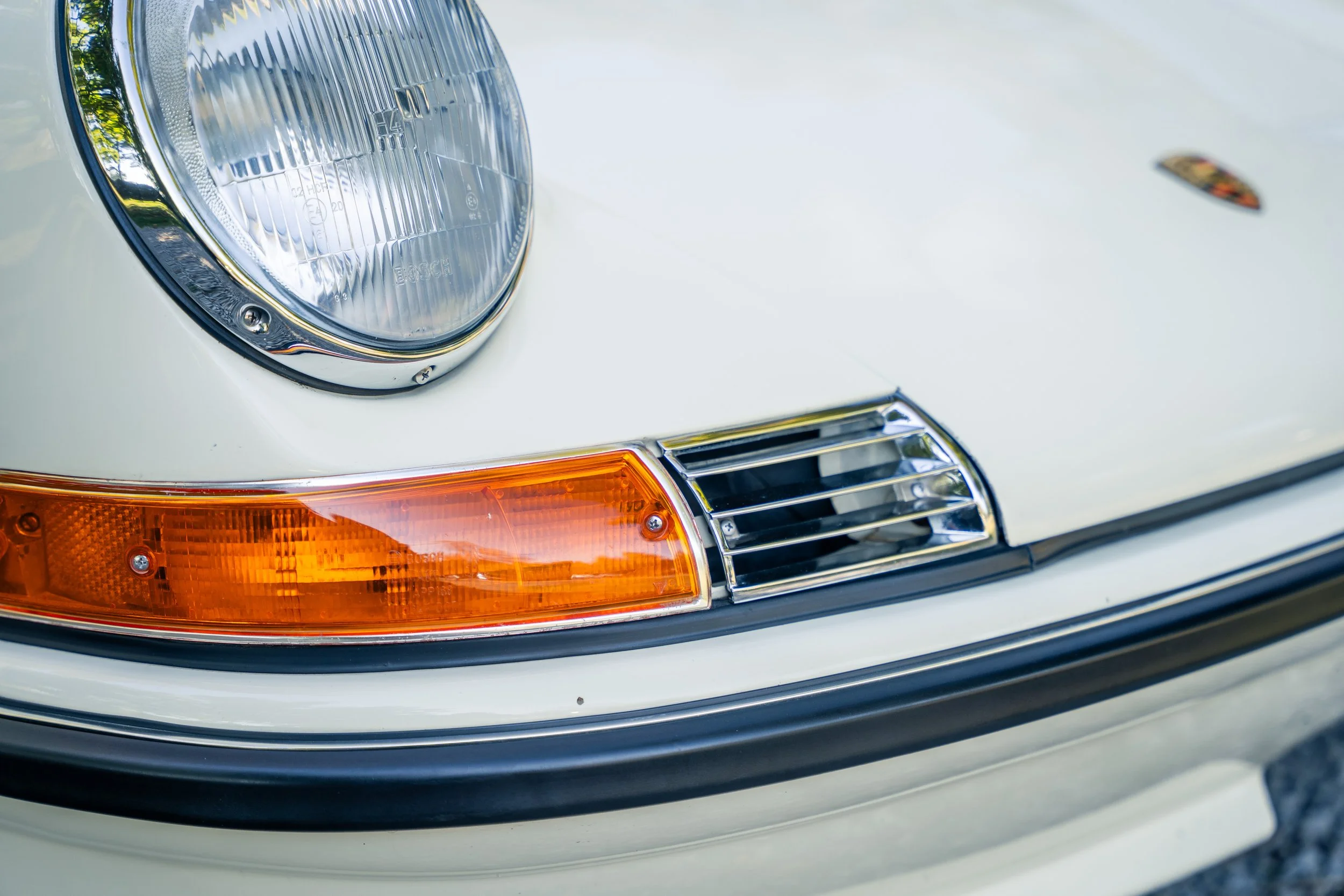 1970 Porsche 911E Coupe #0695-21.jpg