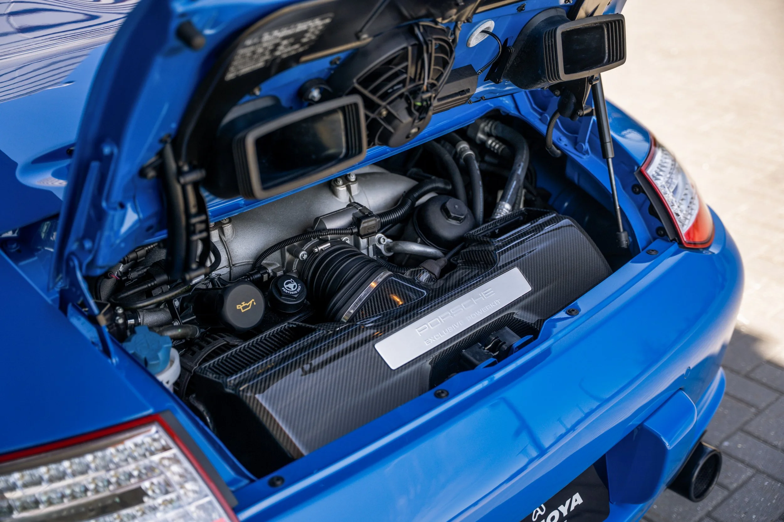 2011 Porsche 911 Speedster_Advertising #5566-66.jpg