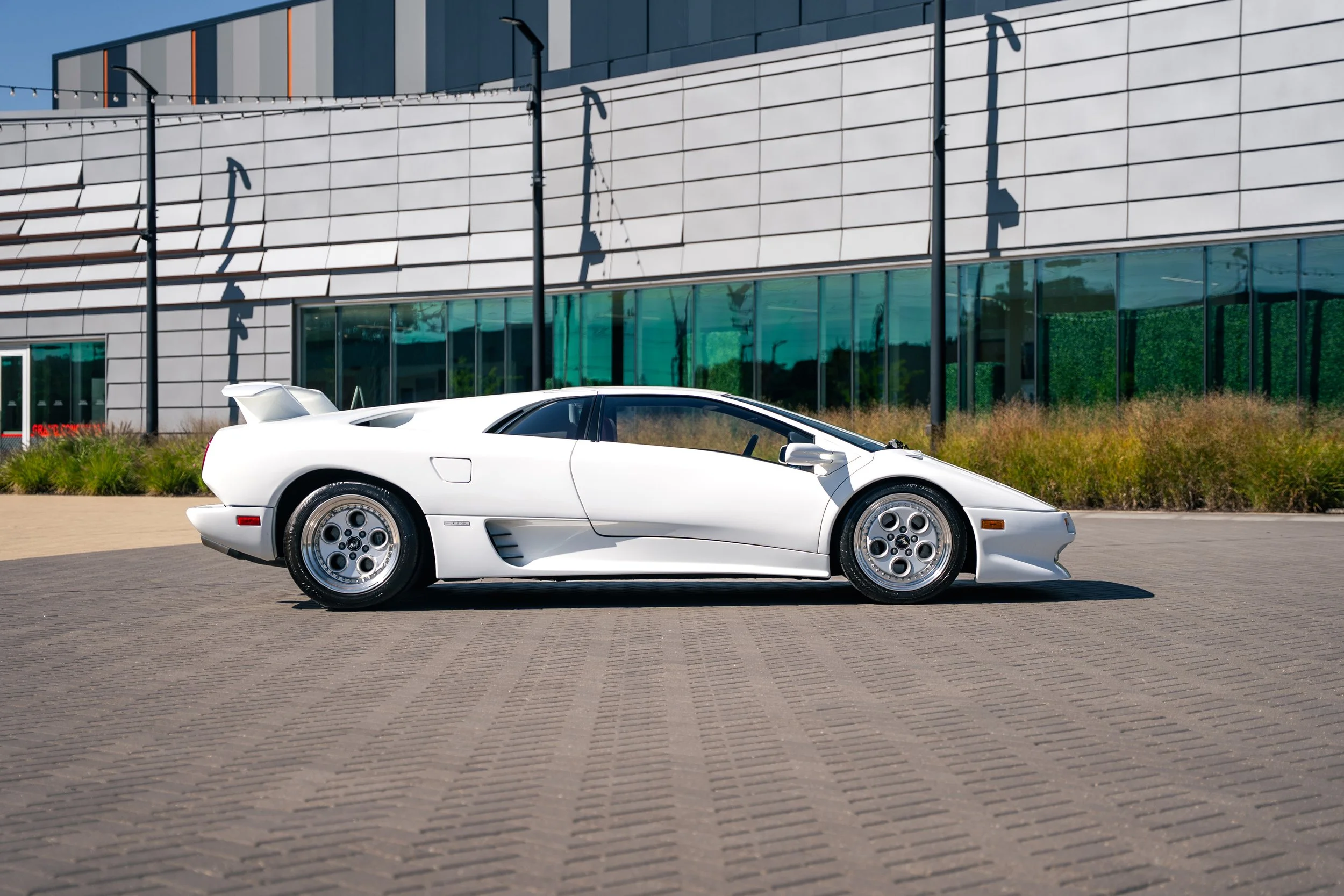 1991 Lamborghini Diable #2221 Advertising Photos-48.jpg
