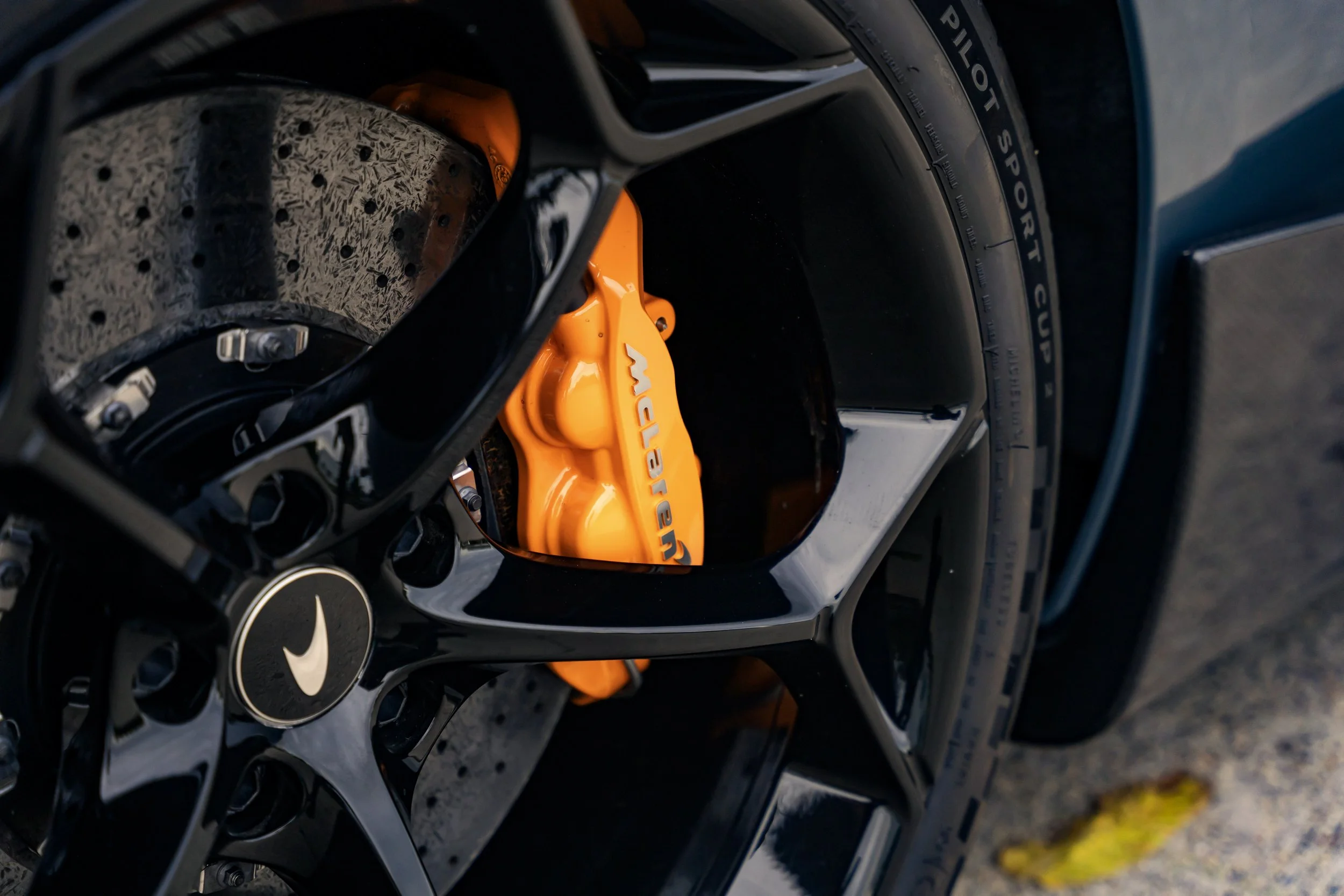 2019 McLaren 600LT #6907_Advertising Photos-38.jpg