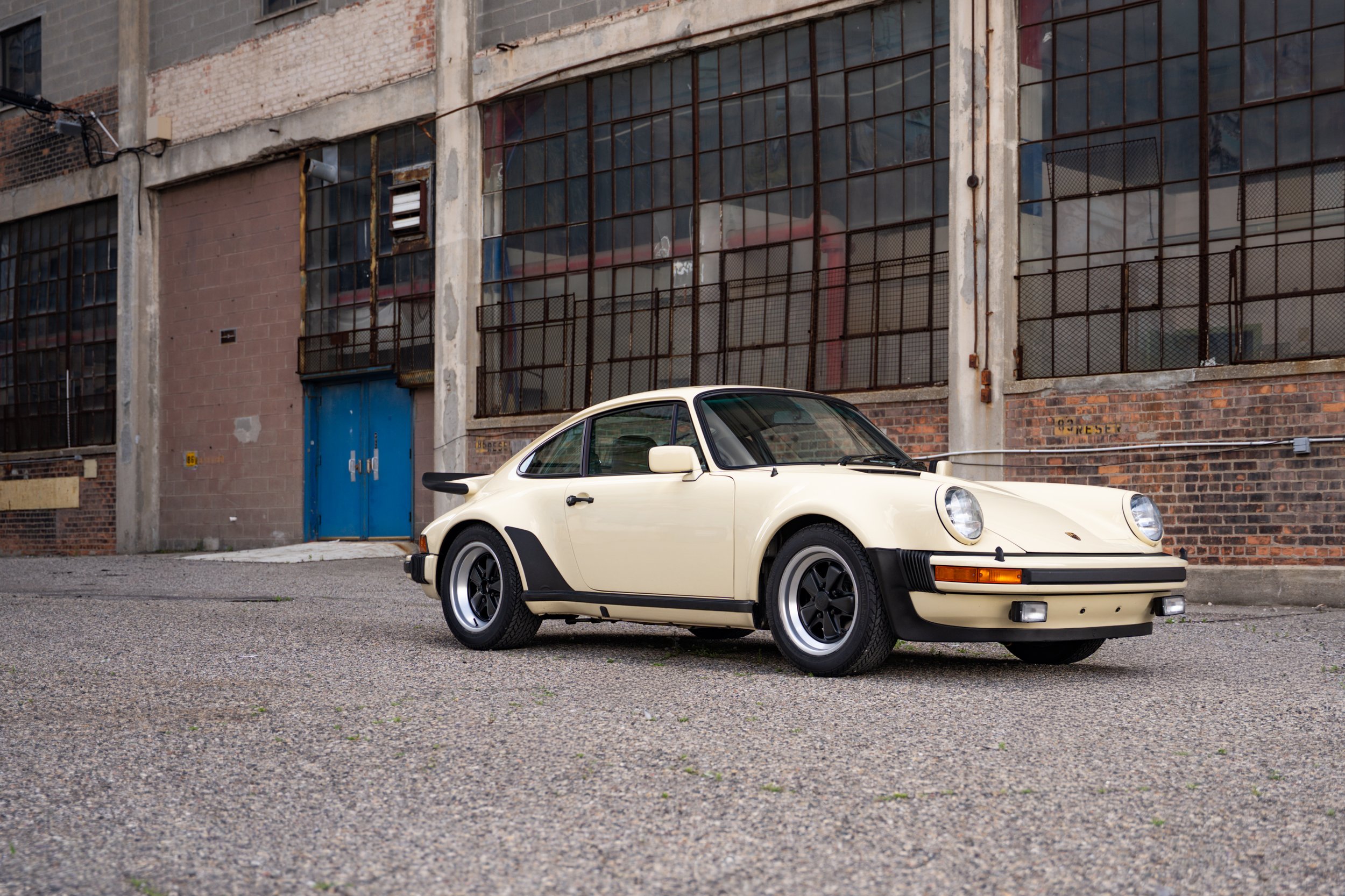 1977 Porsche 911 Turbo Carrera #0677 Advertising Photos-35.jpg