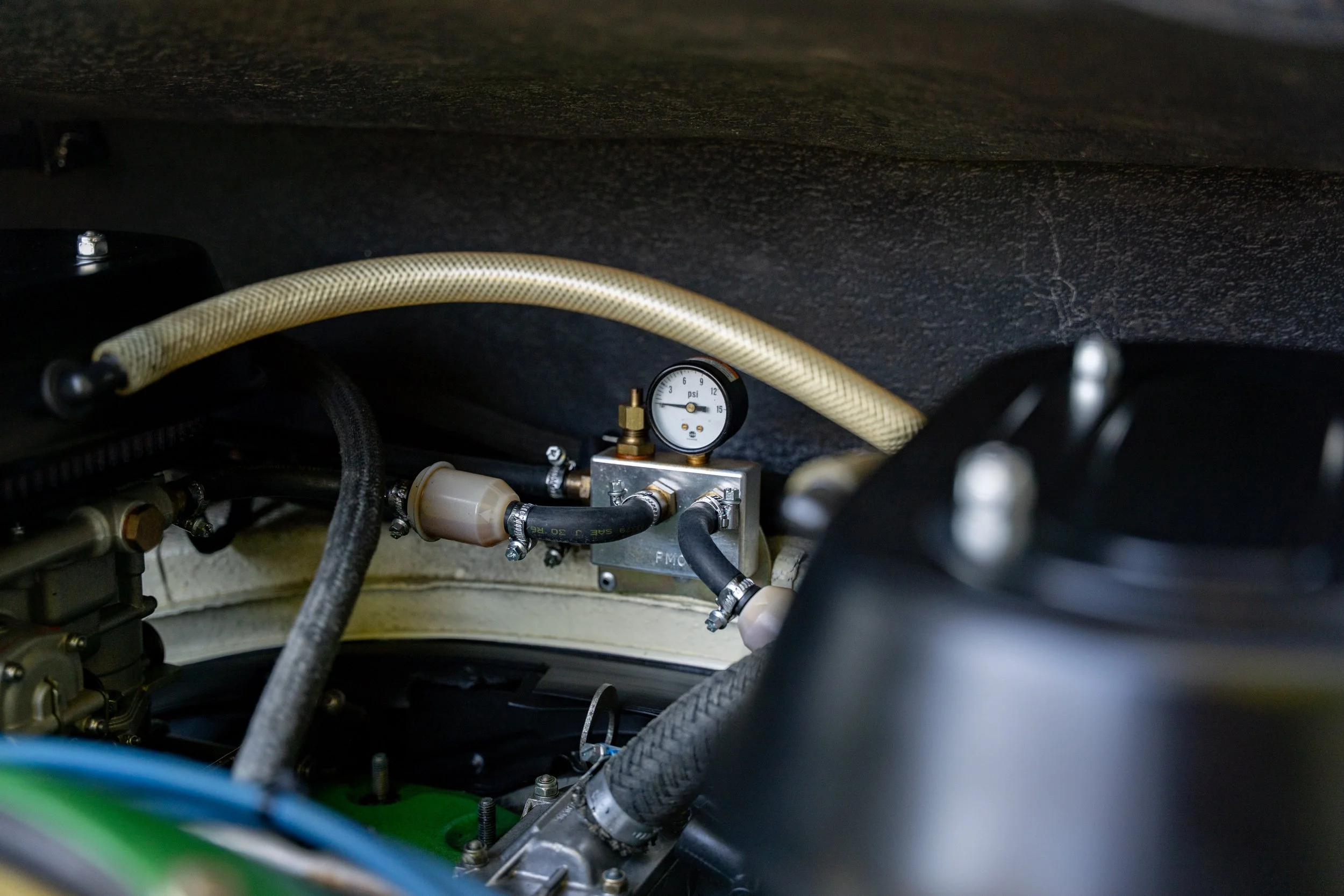1970 Porsche 911E Coupe #0695-95.jpg
