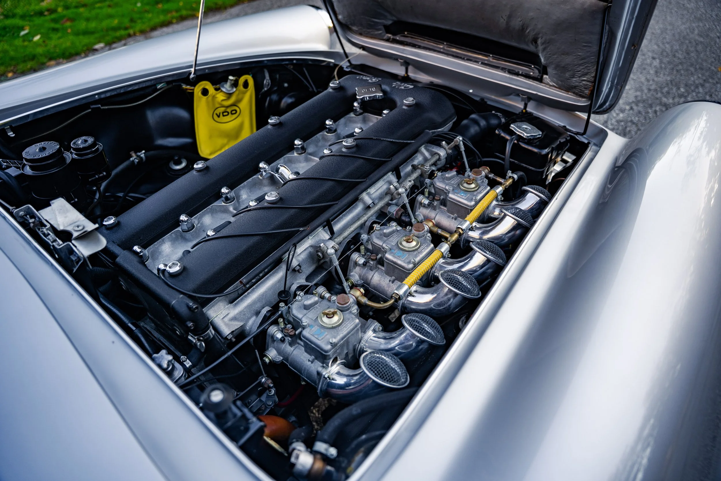 1964 Alfa Romeo 2600 Touring Spider #2676 Advertising Photos-89.jpg