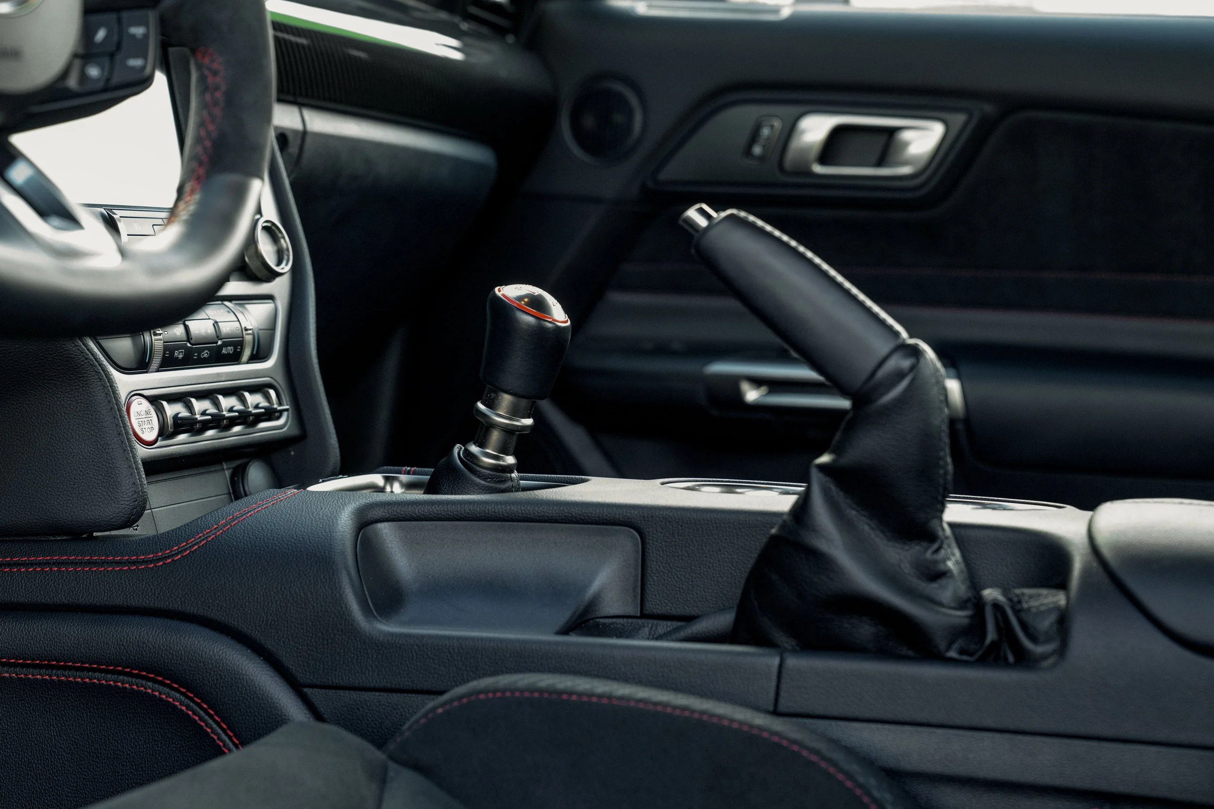 2020 Ford Shelby Mustang GT350 R Heritage Edition_Advertising #2174-65.jpg