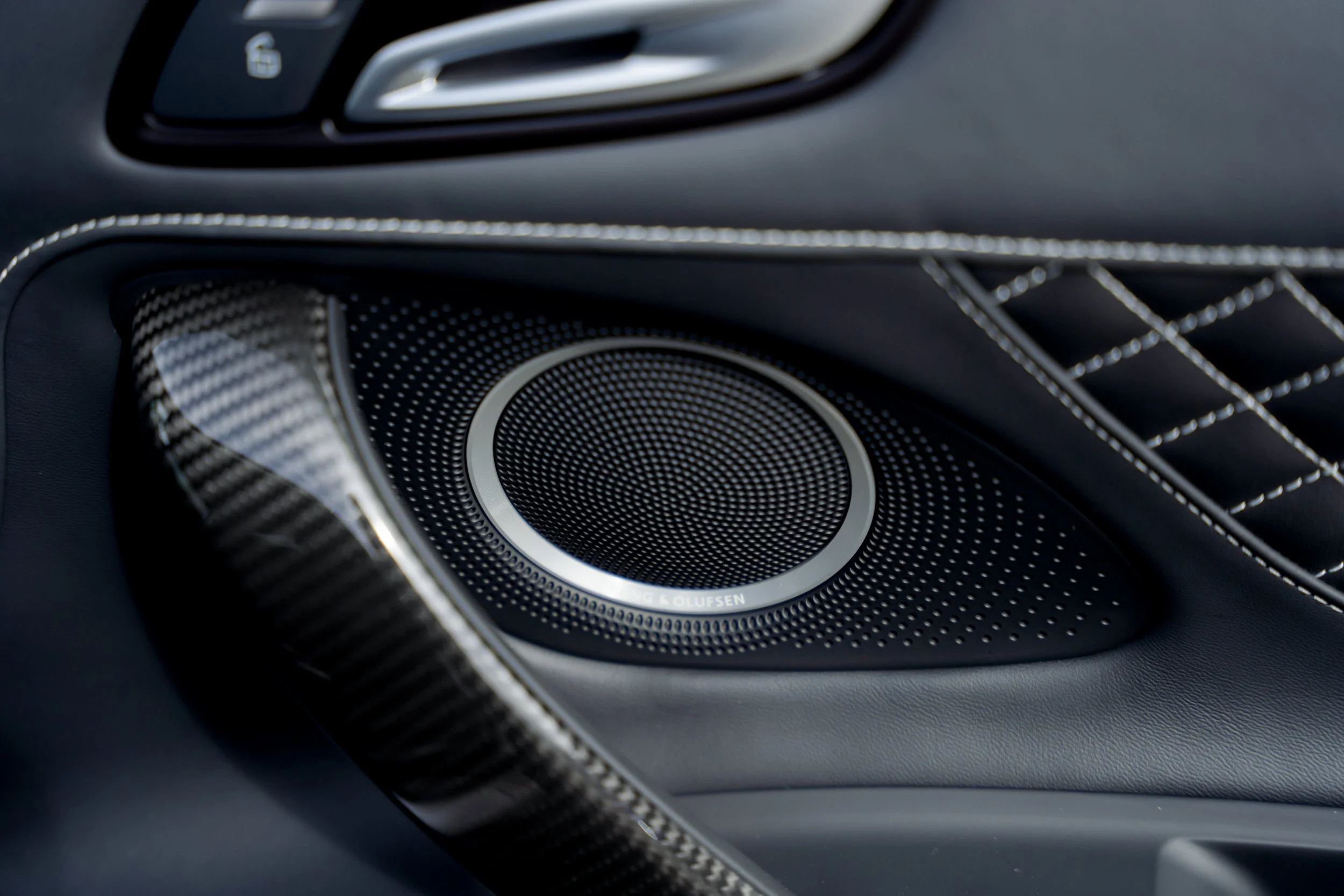 2015 Audi R8 V10 Plus #1946 Advertising-44.jpg