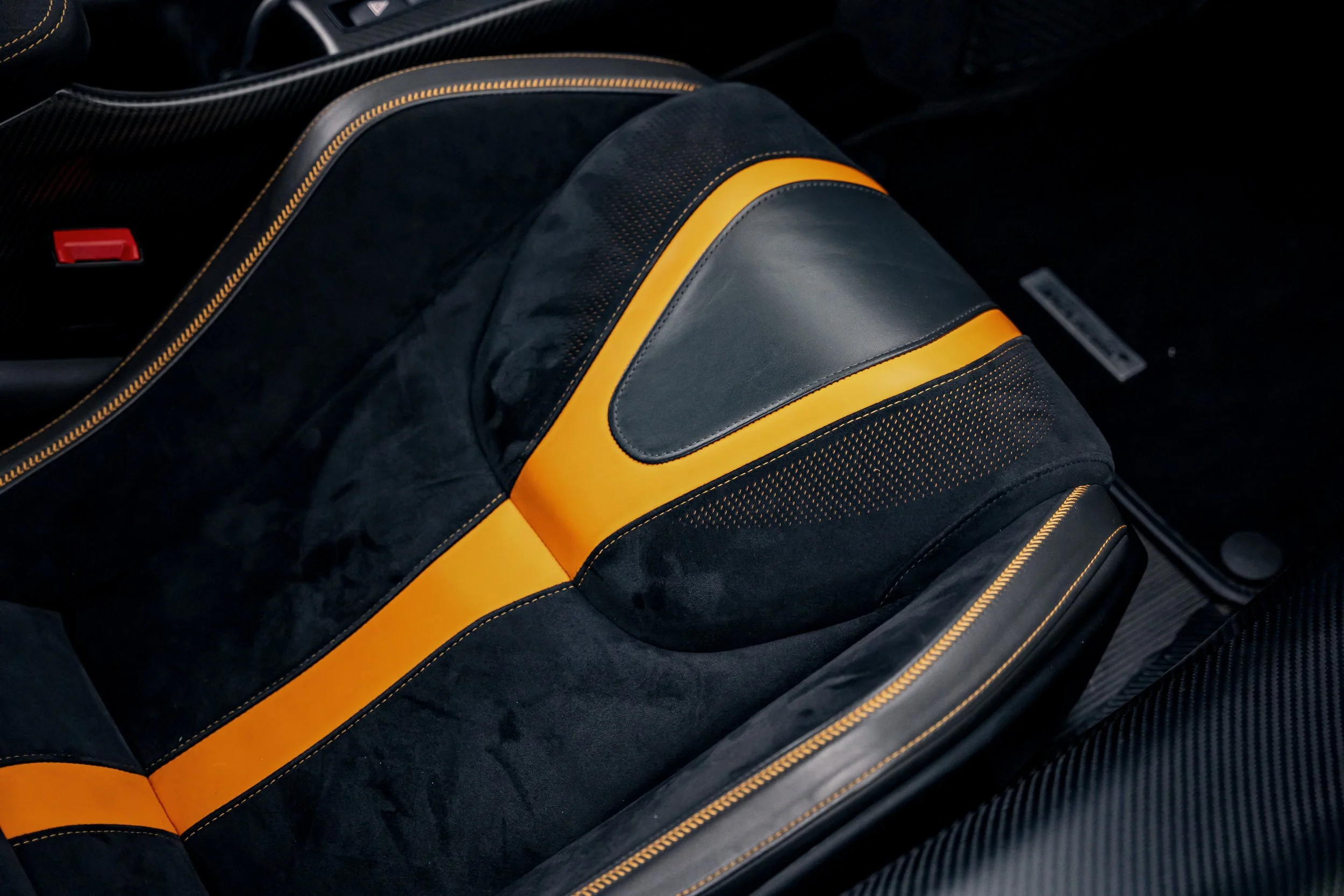 2019 McLaren 600LT #6907_Advertising Photos-63.jpg