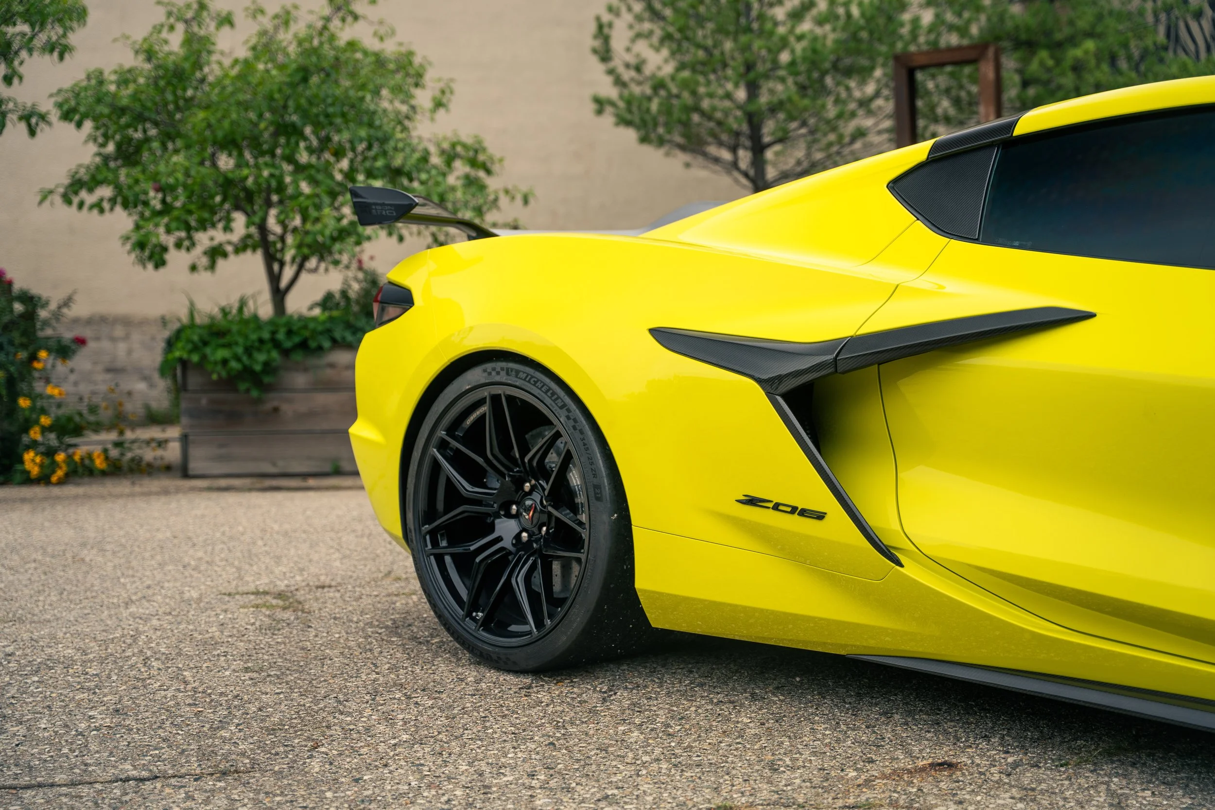2024 Chevrolet Corvette Z06 #8544 Advertising Photos-17.jpg