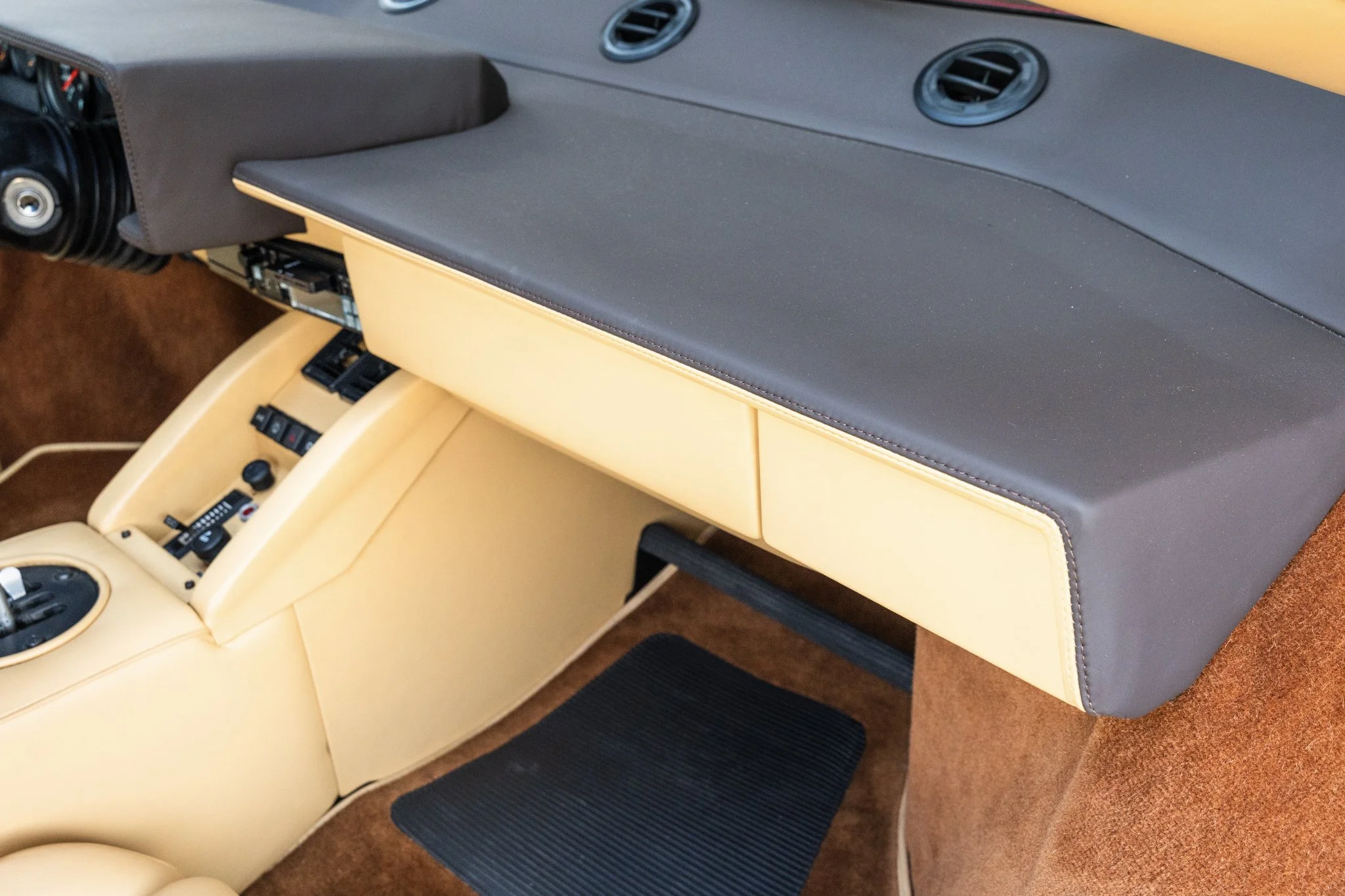 1986 Lamborghini Countach 5000 QV_Advertising #2987-25.jpg