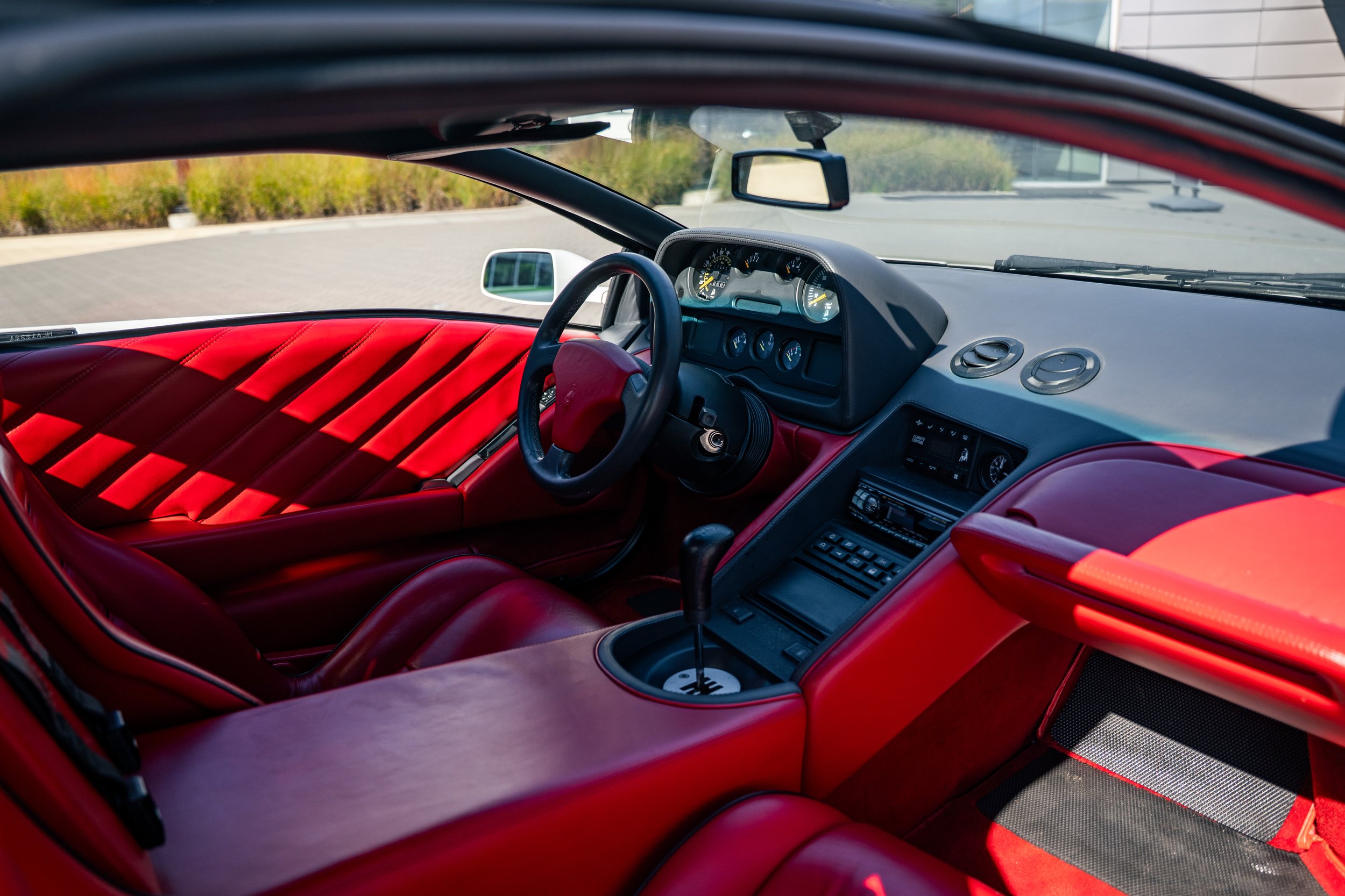 1991 Lamborghini Diable #2221 Advertising Photos-82.jpg