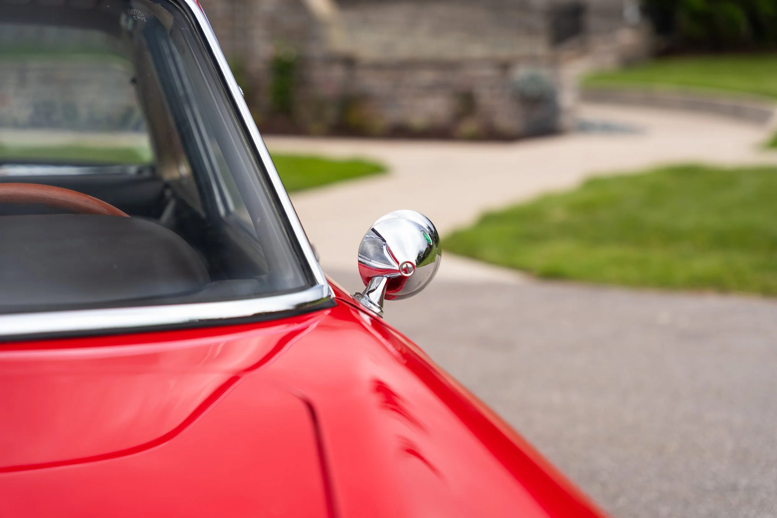 1968 Ferrari 330 GTC #0755 Advertising Photos-5.jpg