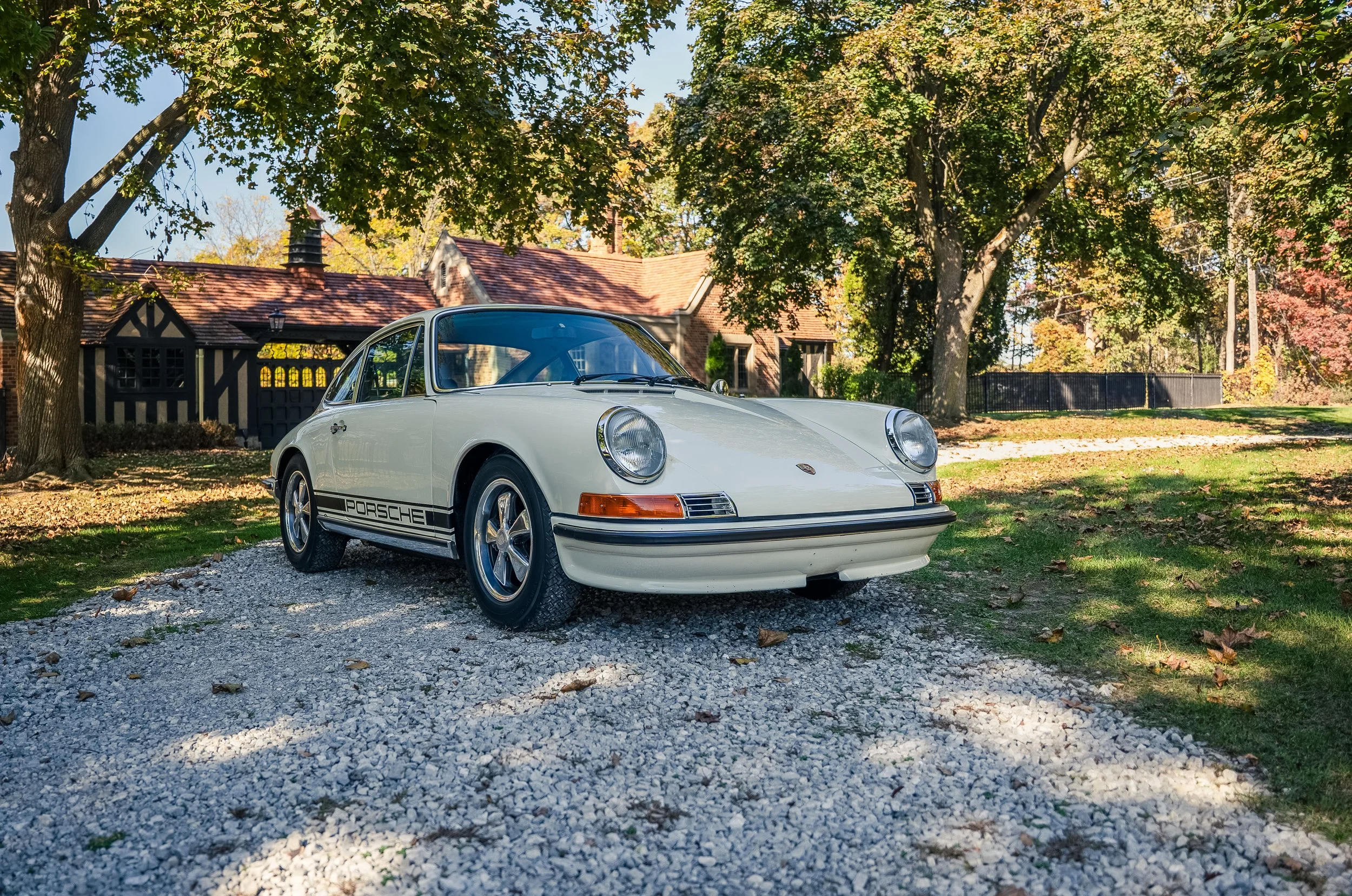 1970 Porsche 911E Coupe #0695-16.jpg