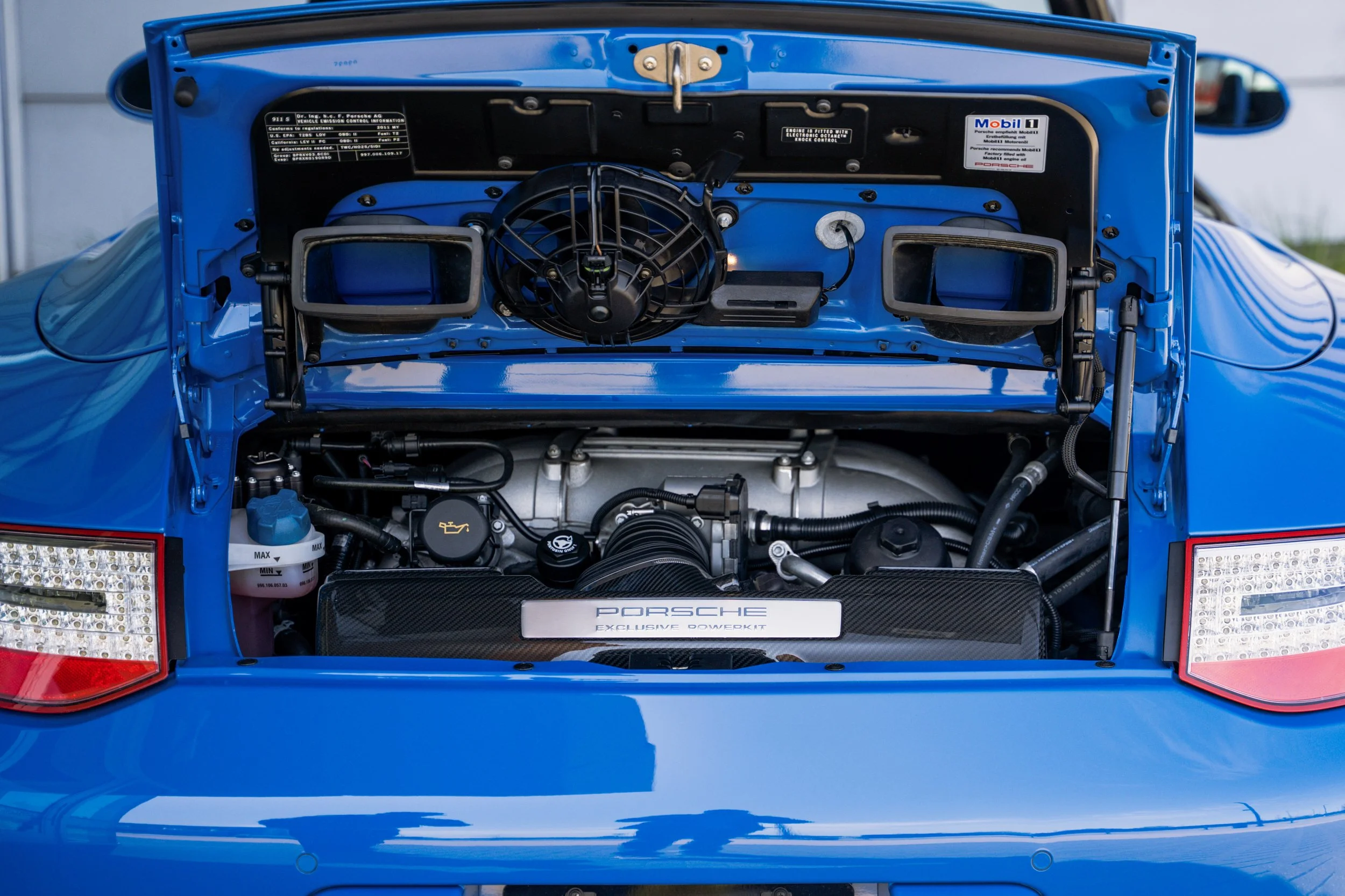 2011 Porsche 911 Speedster_Advertising #5566-71.jpg