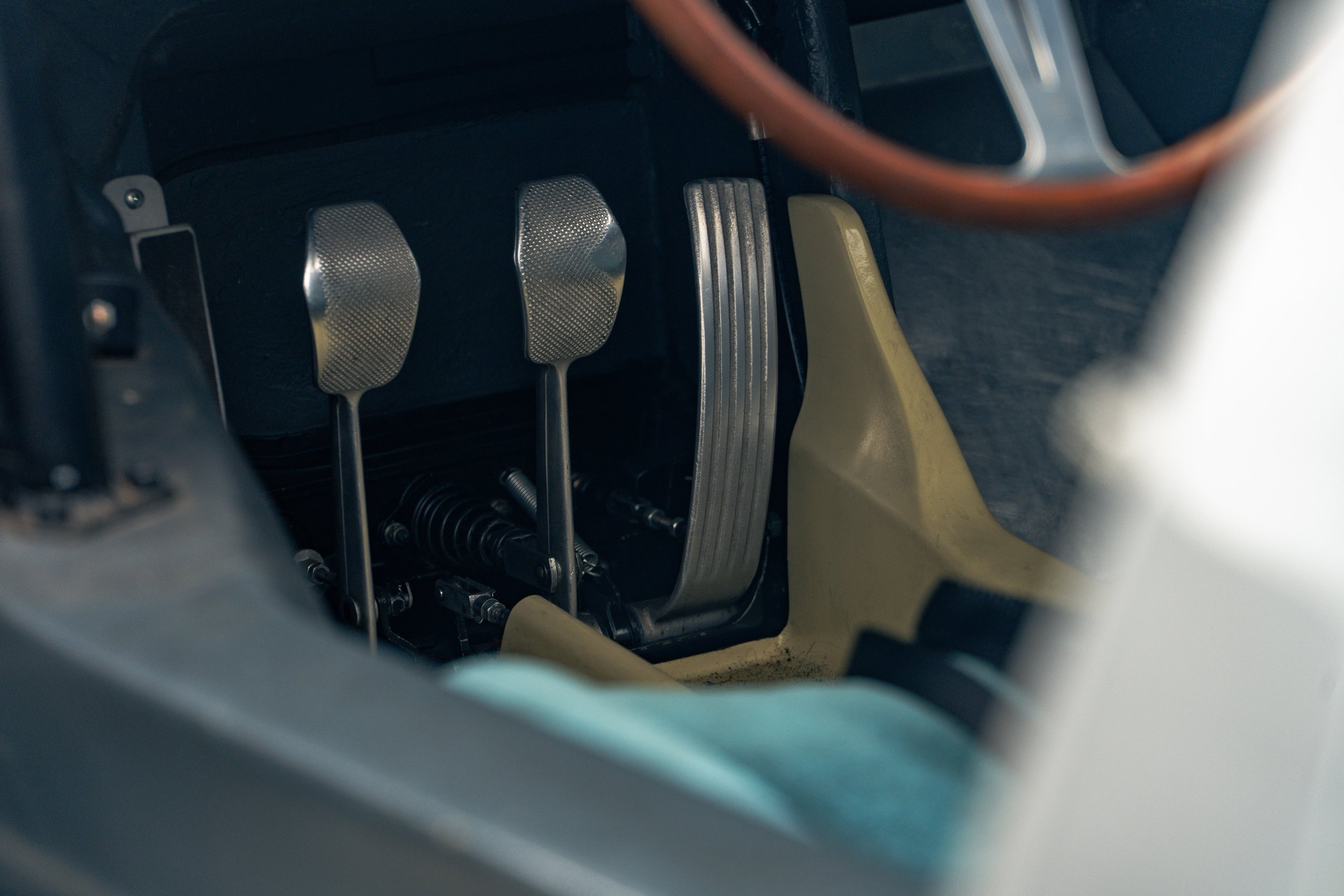 1964 Porsche 904 Carrera GTS_Advertising Photos #083-50.jpg