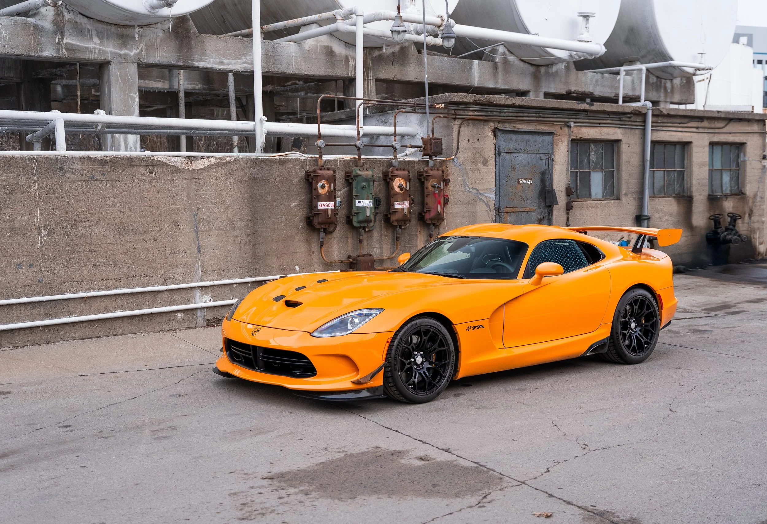 2015 Dodge Viper T-A 2 #0284 Advertising Photos -18.jpg
