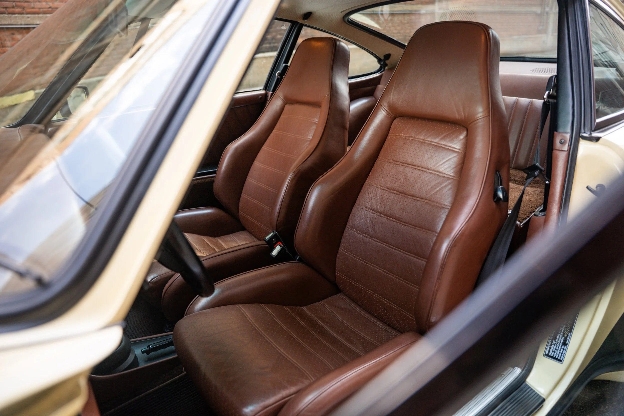 1977 Porsche 911 Turbo Carrera #0677 Advertising Photos-60.jpg