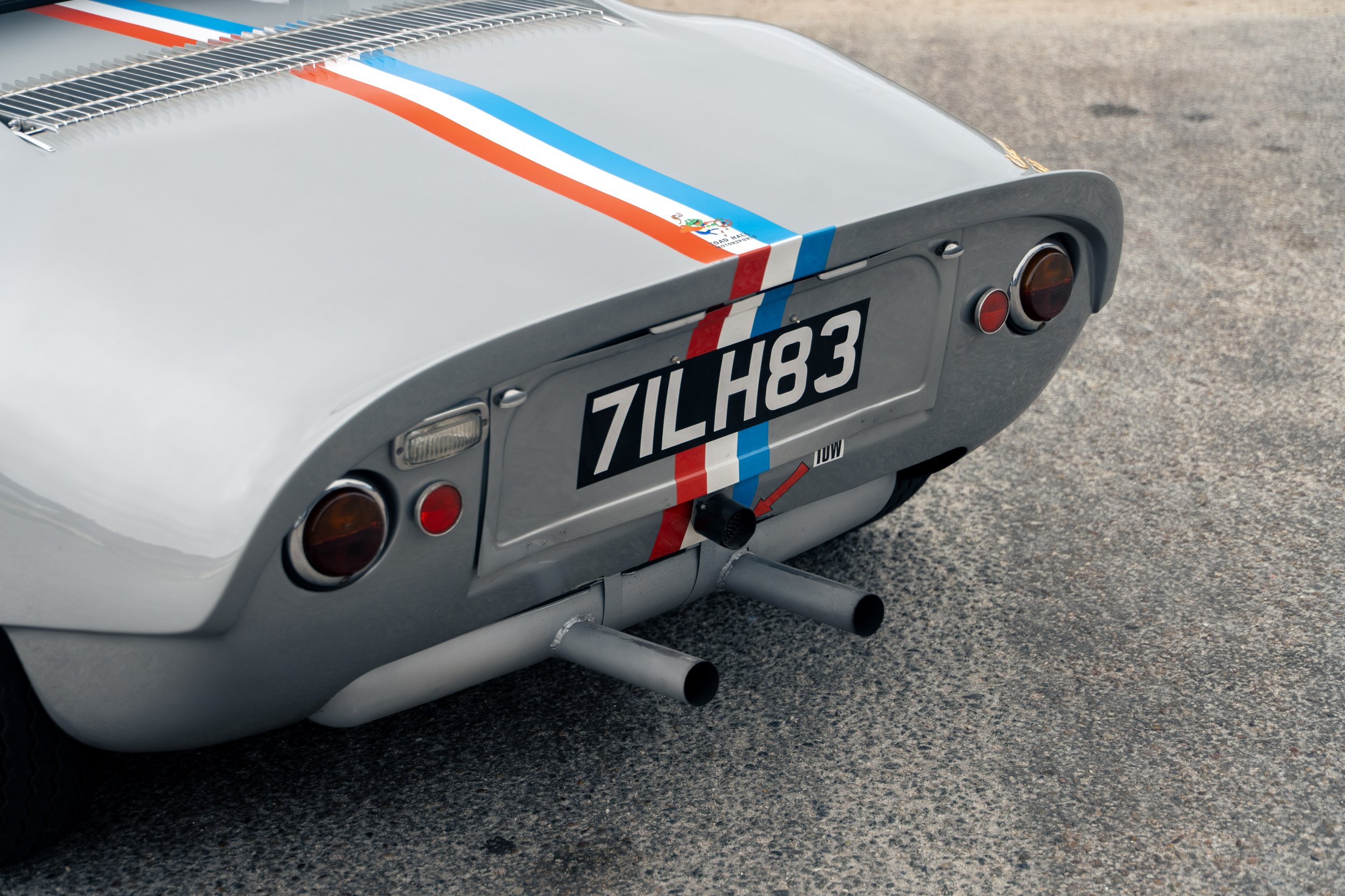 1964 Porsche 904 Carrera GTS_Advertising Photos #083-45.jpg