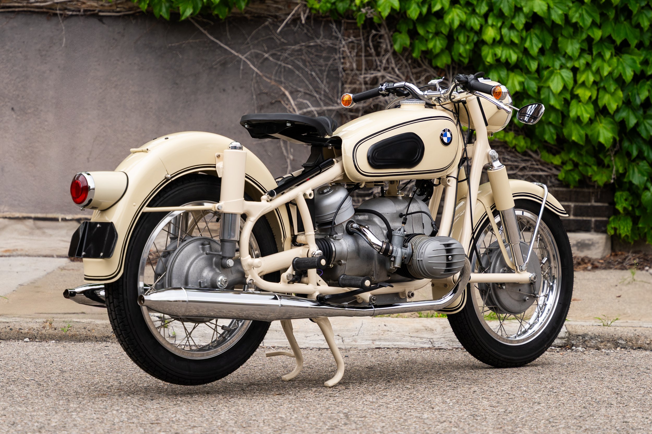 1967 BMW R60-2 #1676 Photo Set -53.jpg
