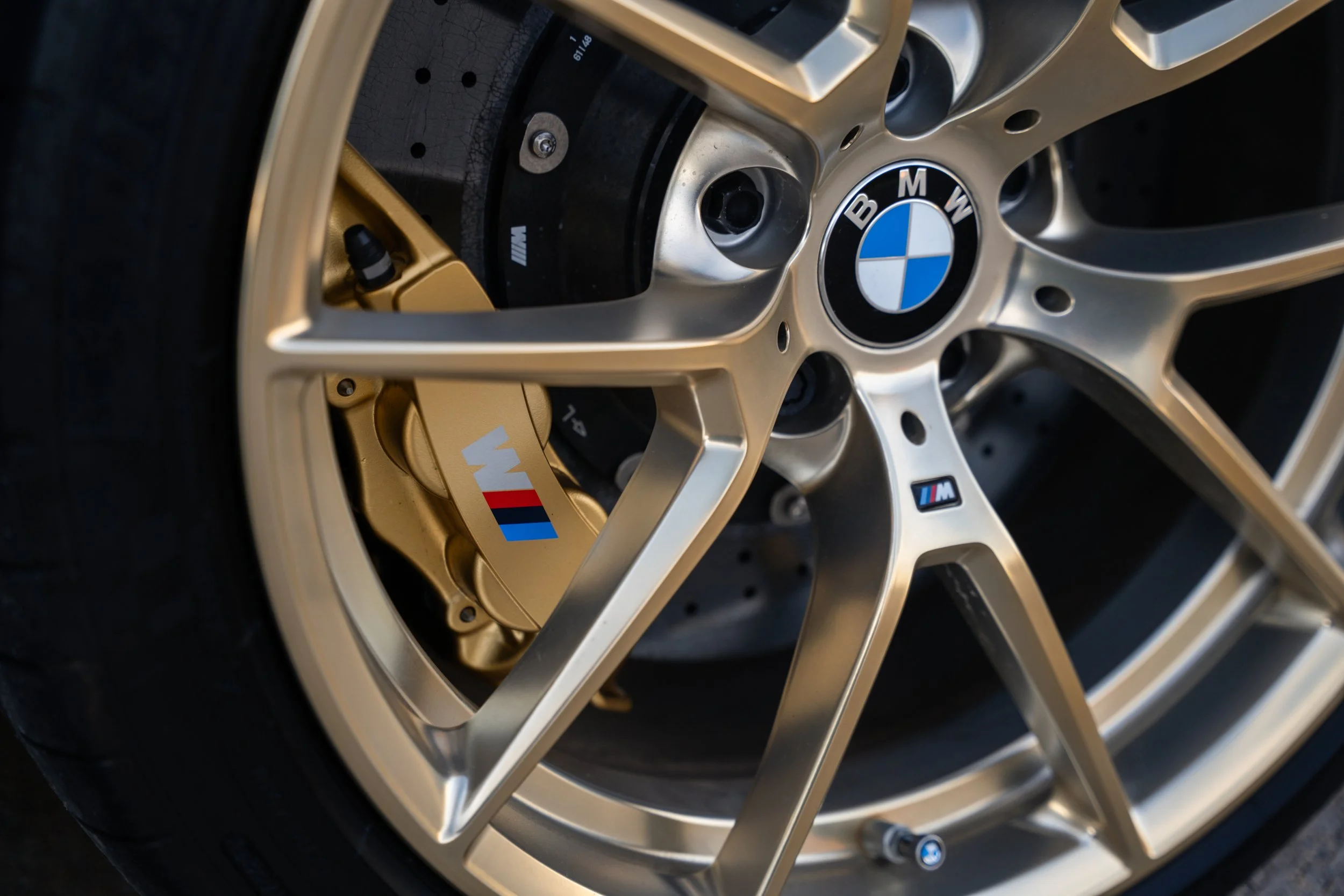2020 BMW M2 CS #7333 Advertising Photos -10.jpg