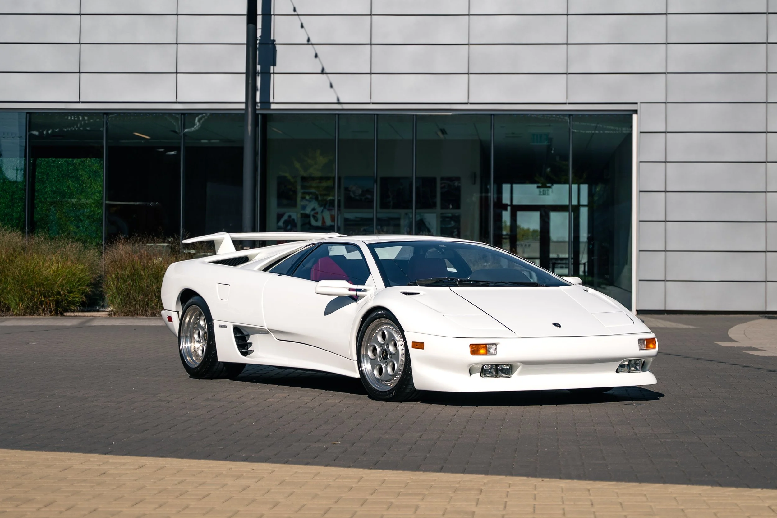 1991 Lamborghini Diable #2221 Advertising Photos-4.jpg