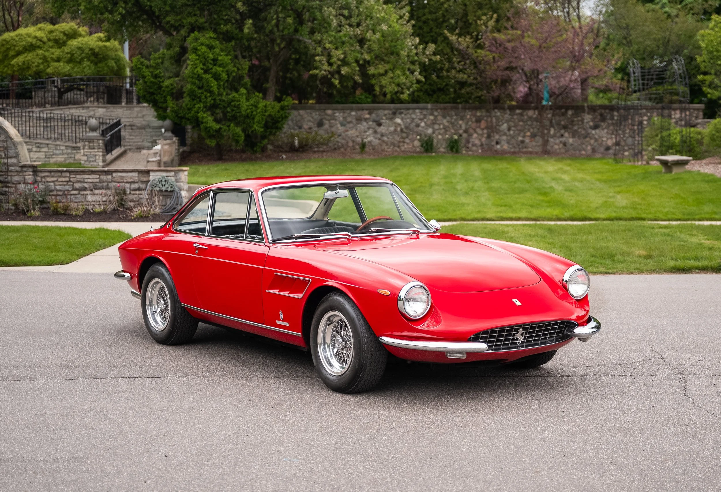 1968 Ferrari 330 GTC #0755 Advertising Photos-2.jpg