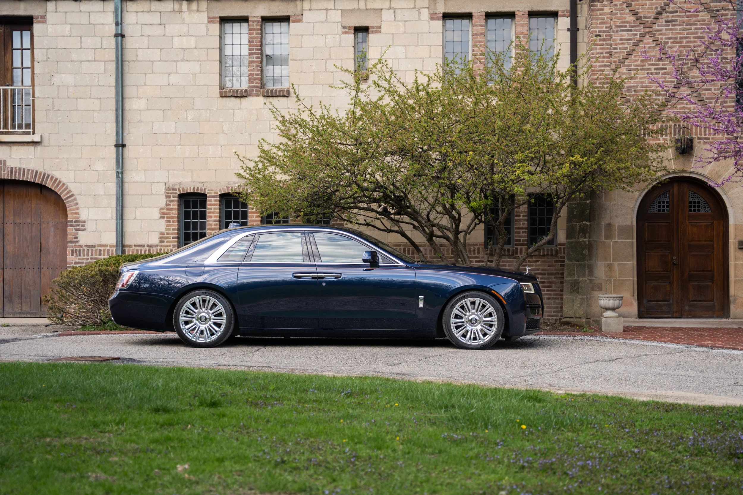 2021 Rolls-Royce Ghost #6278 Advertising Photos-1.jpg