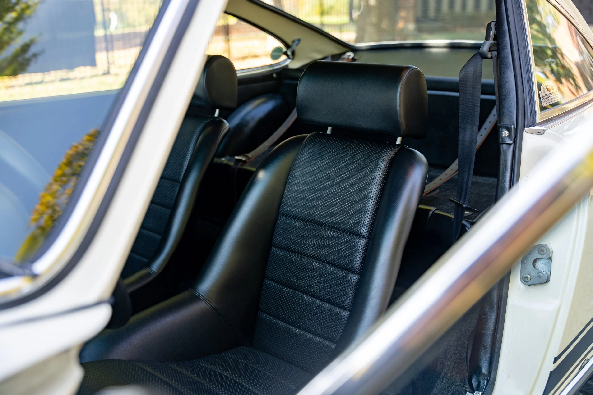 1970 Porsche 911E Coupe #0695-38.jpg