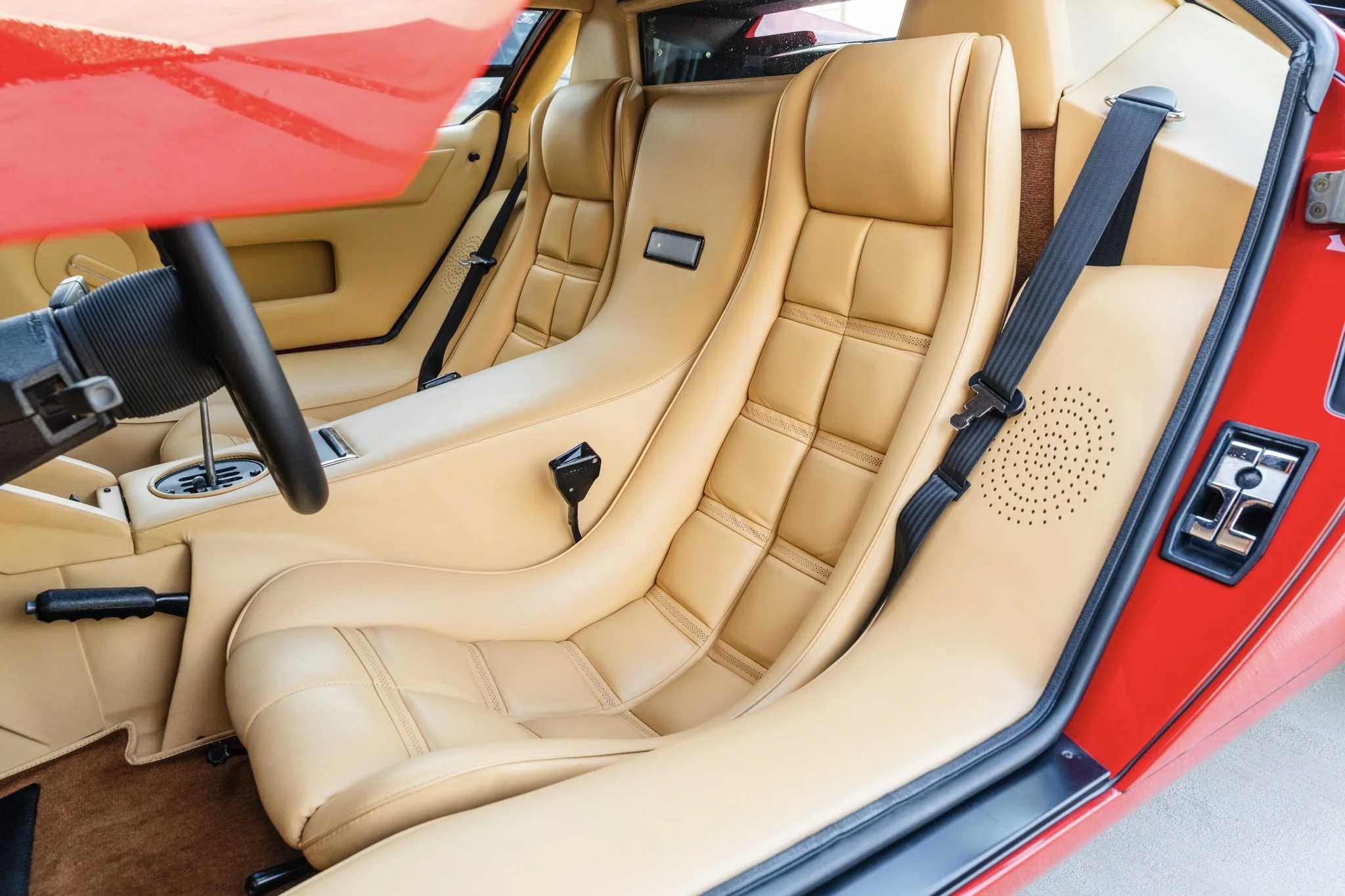 1986 Lamborghini Countach 5000 QV_Advertising #2987-7.jpg