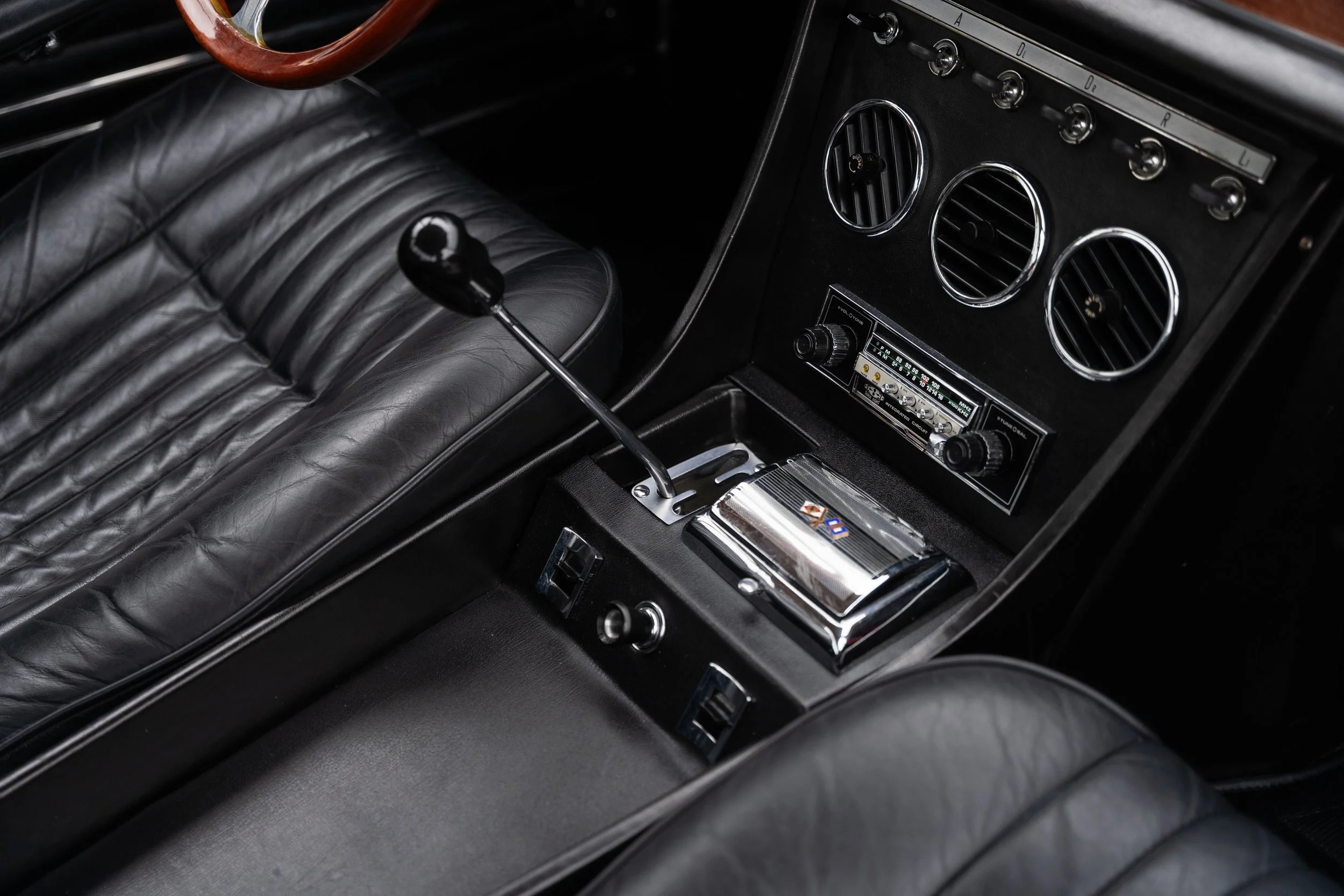1968 Ferrari 330 GTC #0755 Advertising Photos-45.jpg