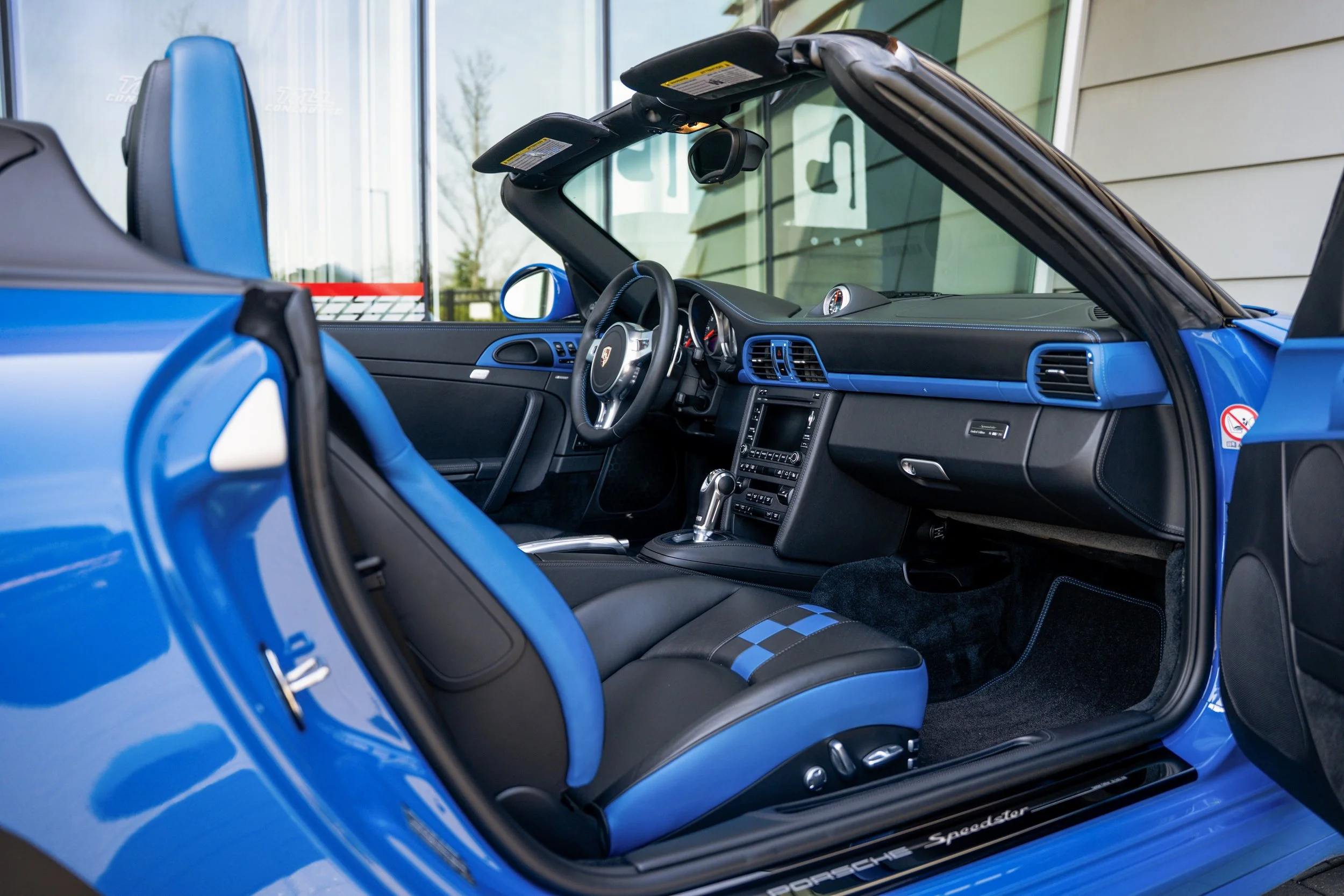 2011 Porsche 911 Speedster_Advertising #5566-33.jpg