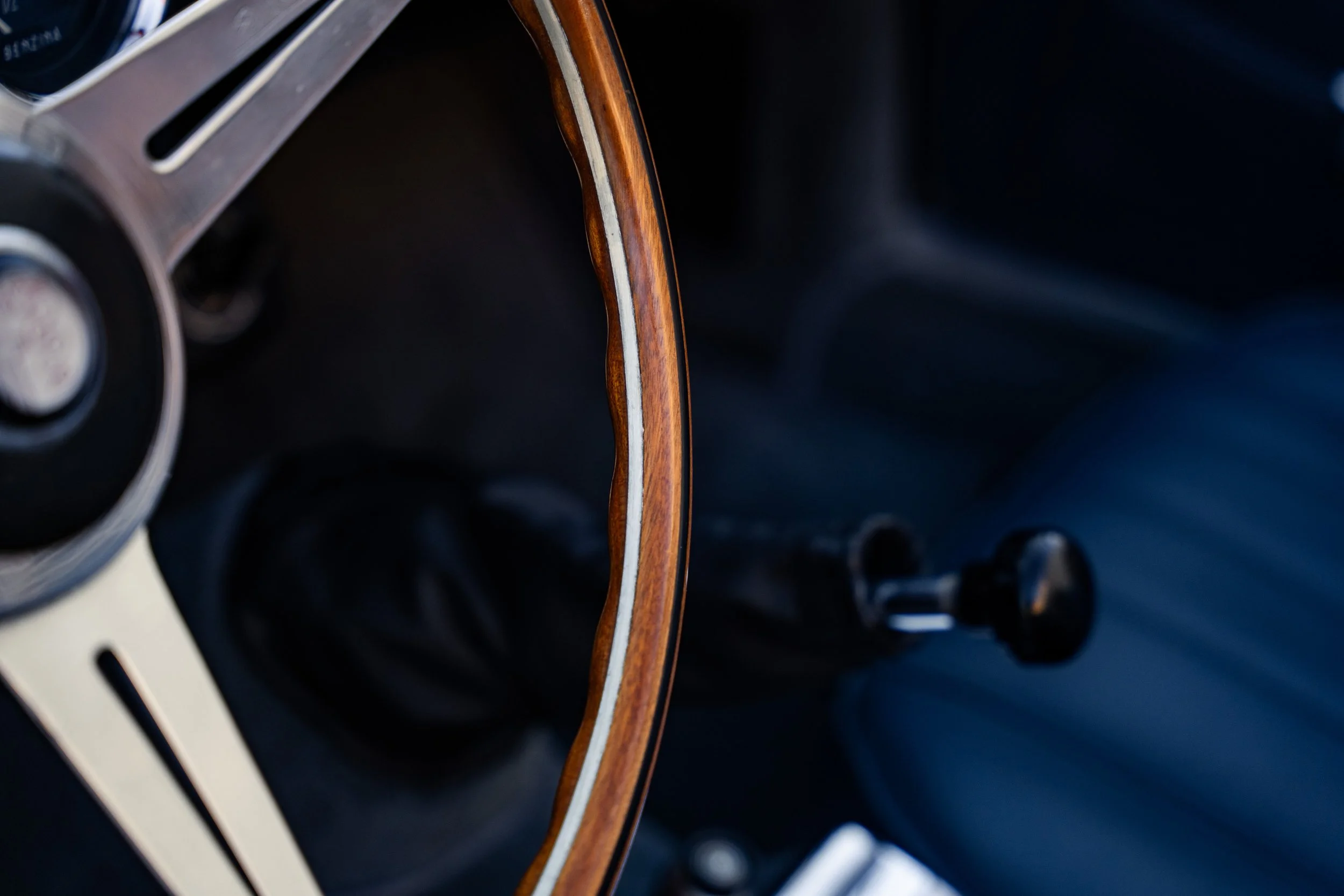1964 Alfa Romeo 2600 Touring Spider #2676 Advertising Photos-55.jpg