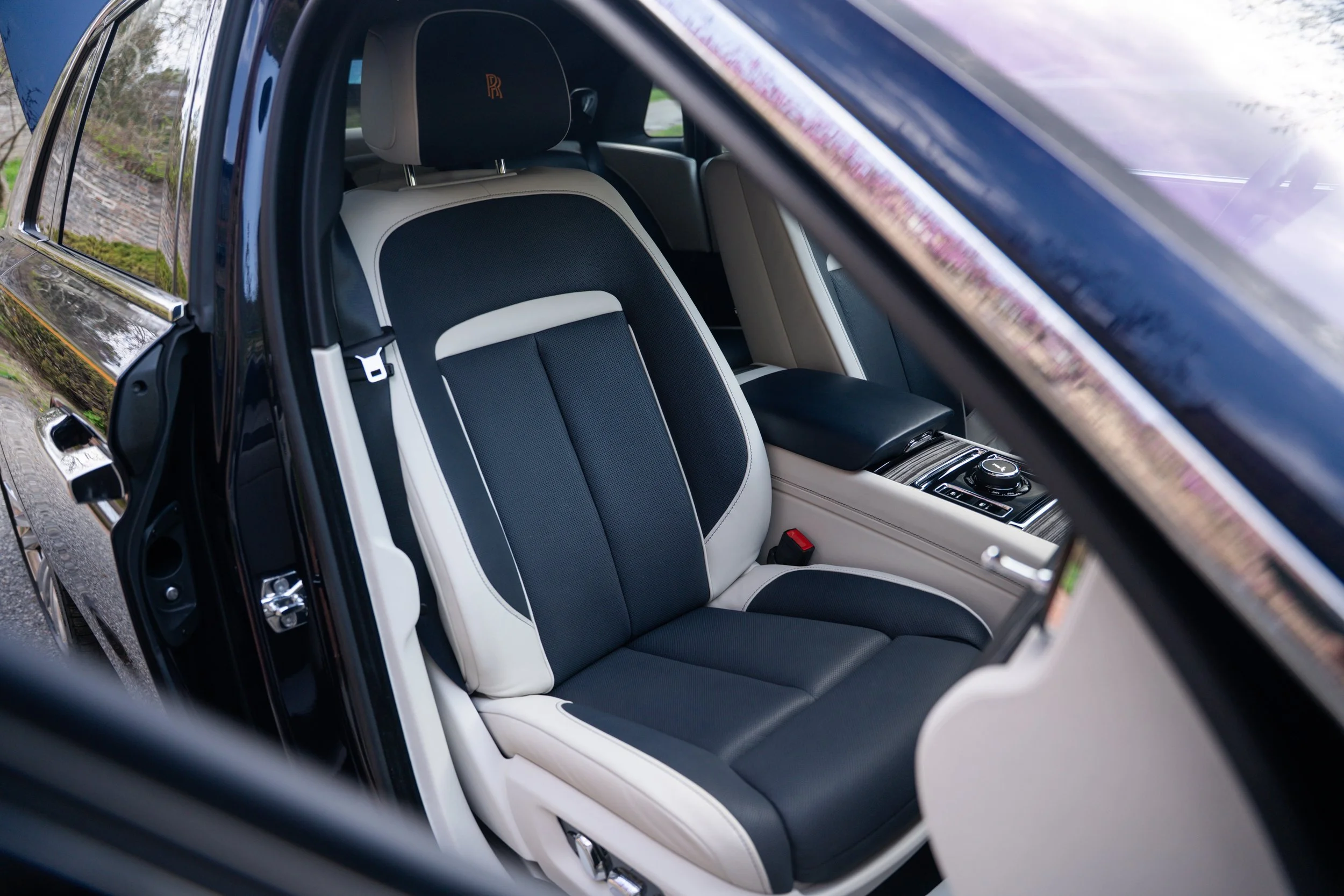 2021 Rolls-Royce Ghost #6278 Advertising Photos-76.jpg