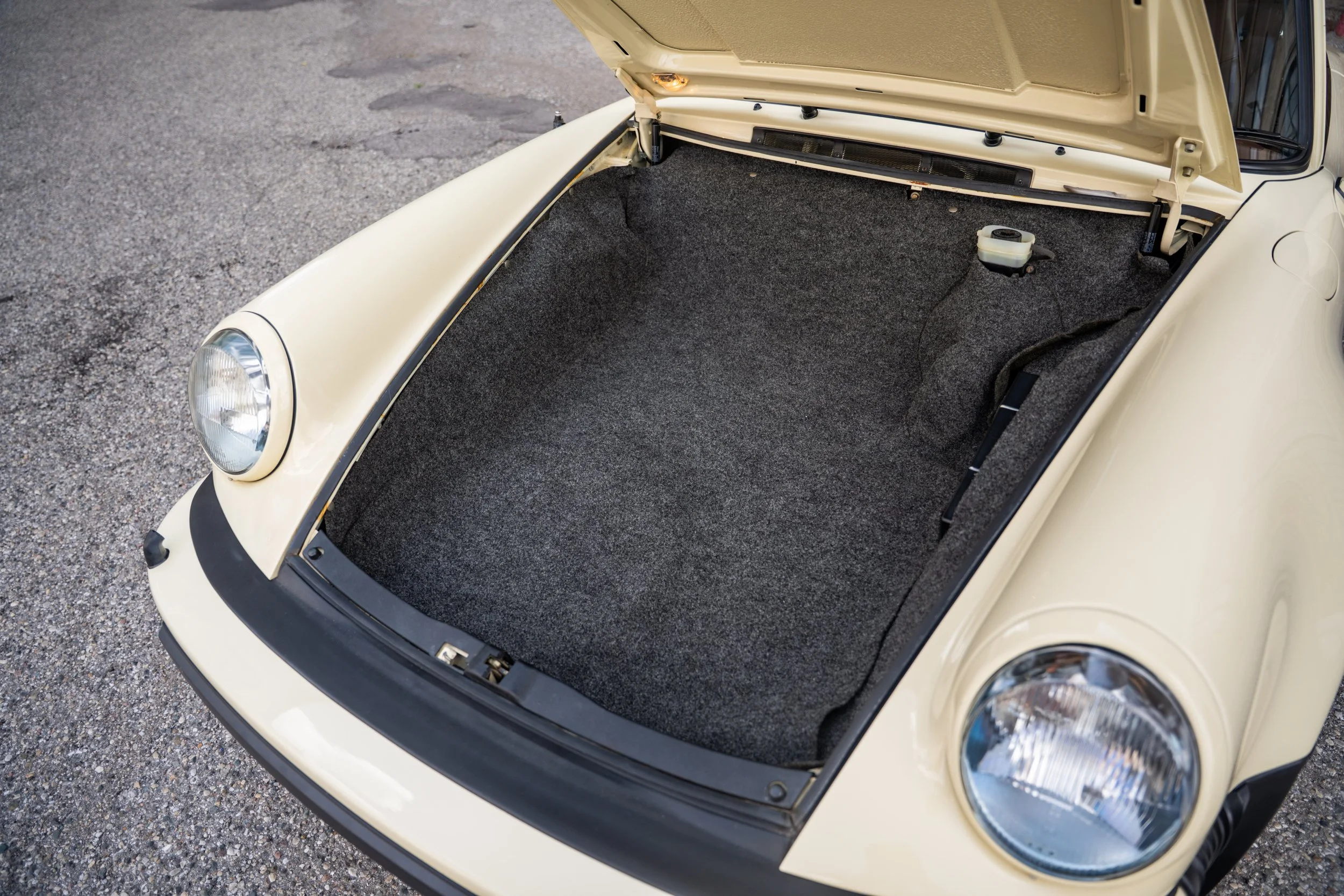 1977 Porsche 911 Turbo Carrera #0677 Advertising Photos-77.jpg