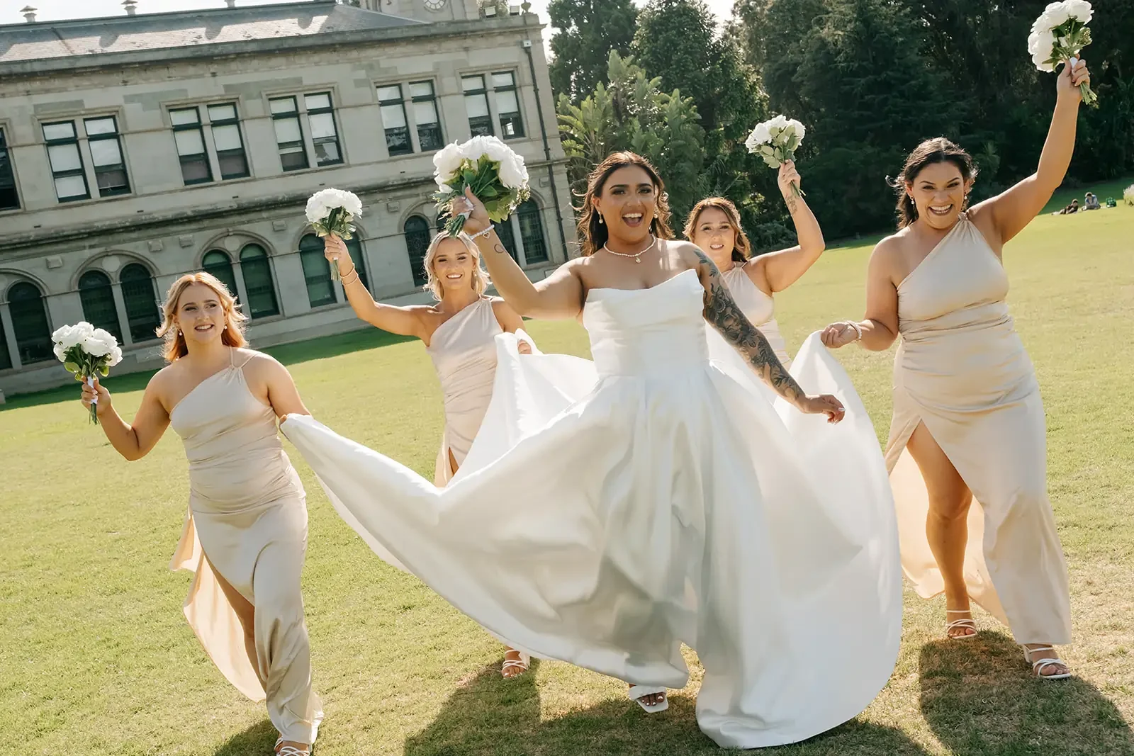 Browsing Easy Weddings? Don’t Leave Photography to the Last Minute!