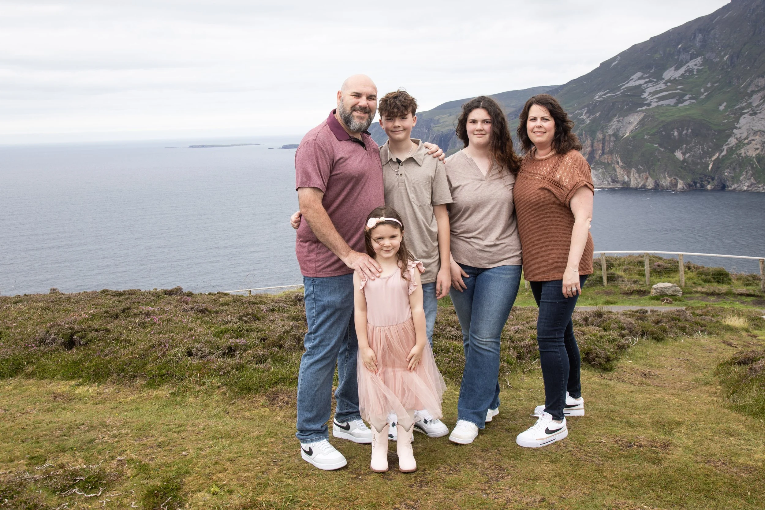 Dani and Family, Slieve League cliffs_009.jpg