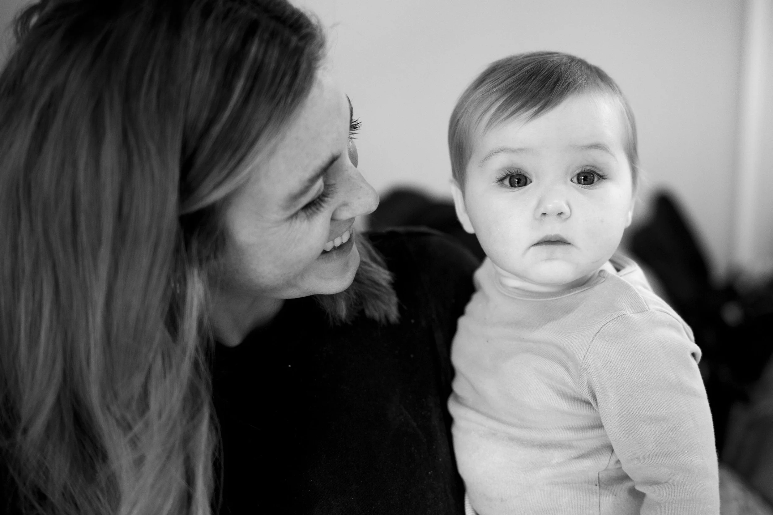 Portraits Black and white family.jpg