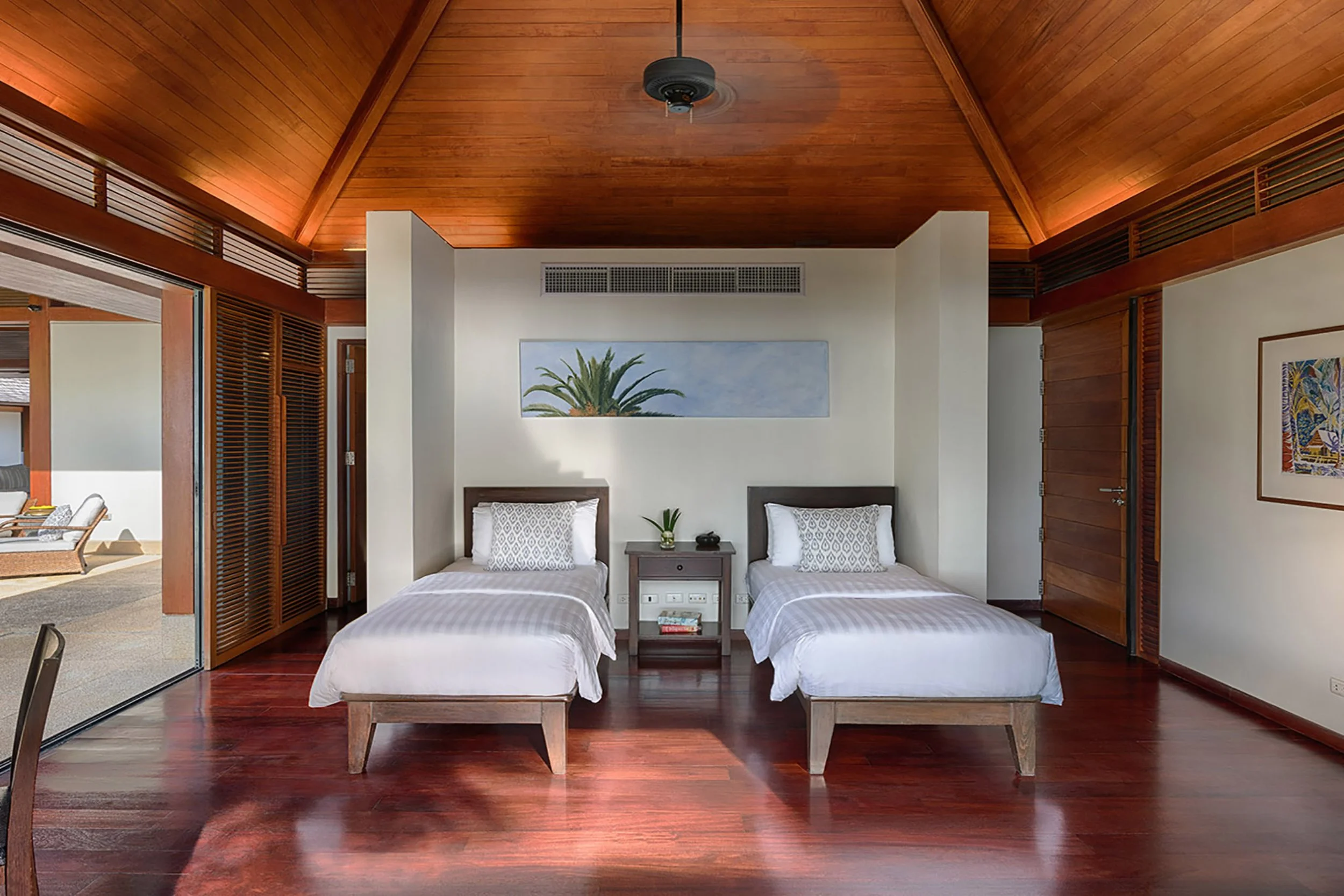 VillaAnanda_JivanaBeachVillas_Natai_Phuket_08_TwinBedroom.jpg