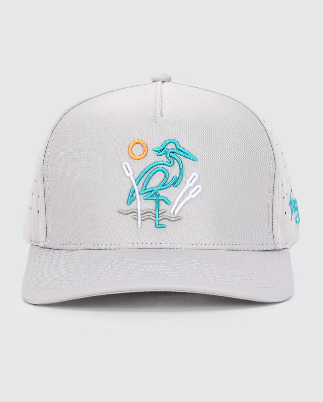 Waggle | Great Blue Hat