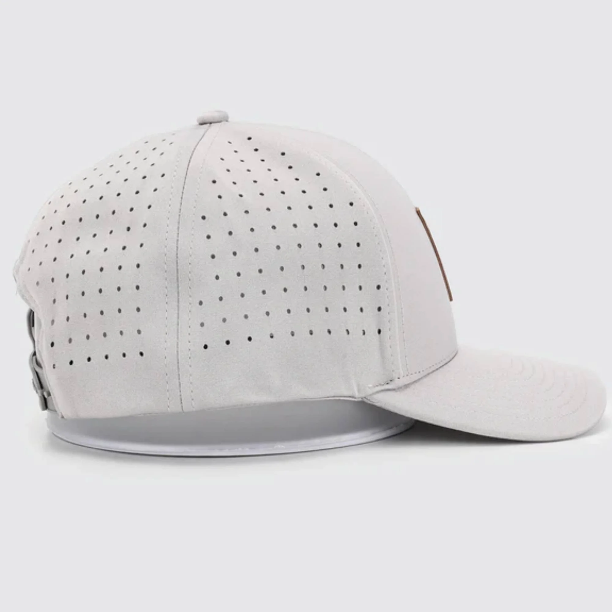 Waggle Heritage hat, light grey, opposite side view with Waggle script logo