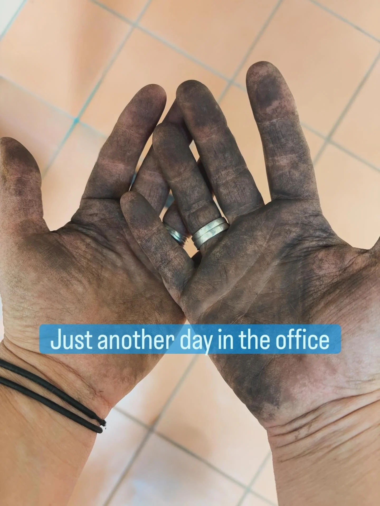 Another busy day preparing for more fun and engaging projects with our students starting next week in @handsonlearnaus 

Never a dull moment.