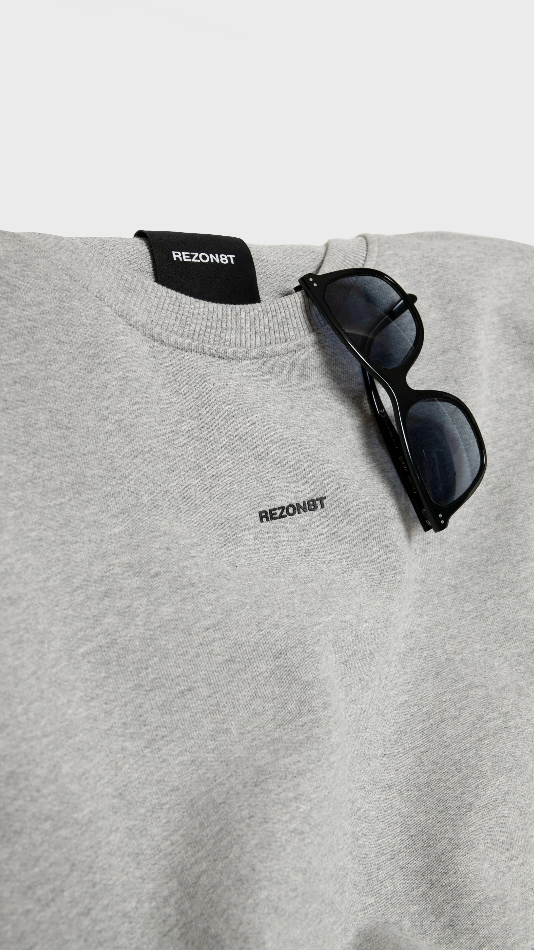 Grey premium sweatshirt